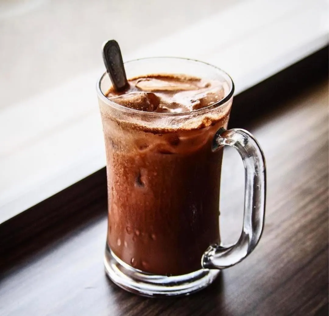 Restaurant/places to eat in Hotel 55