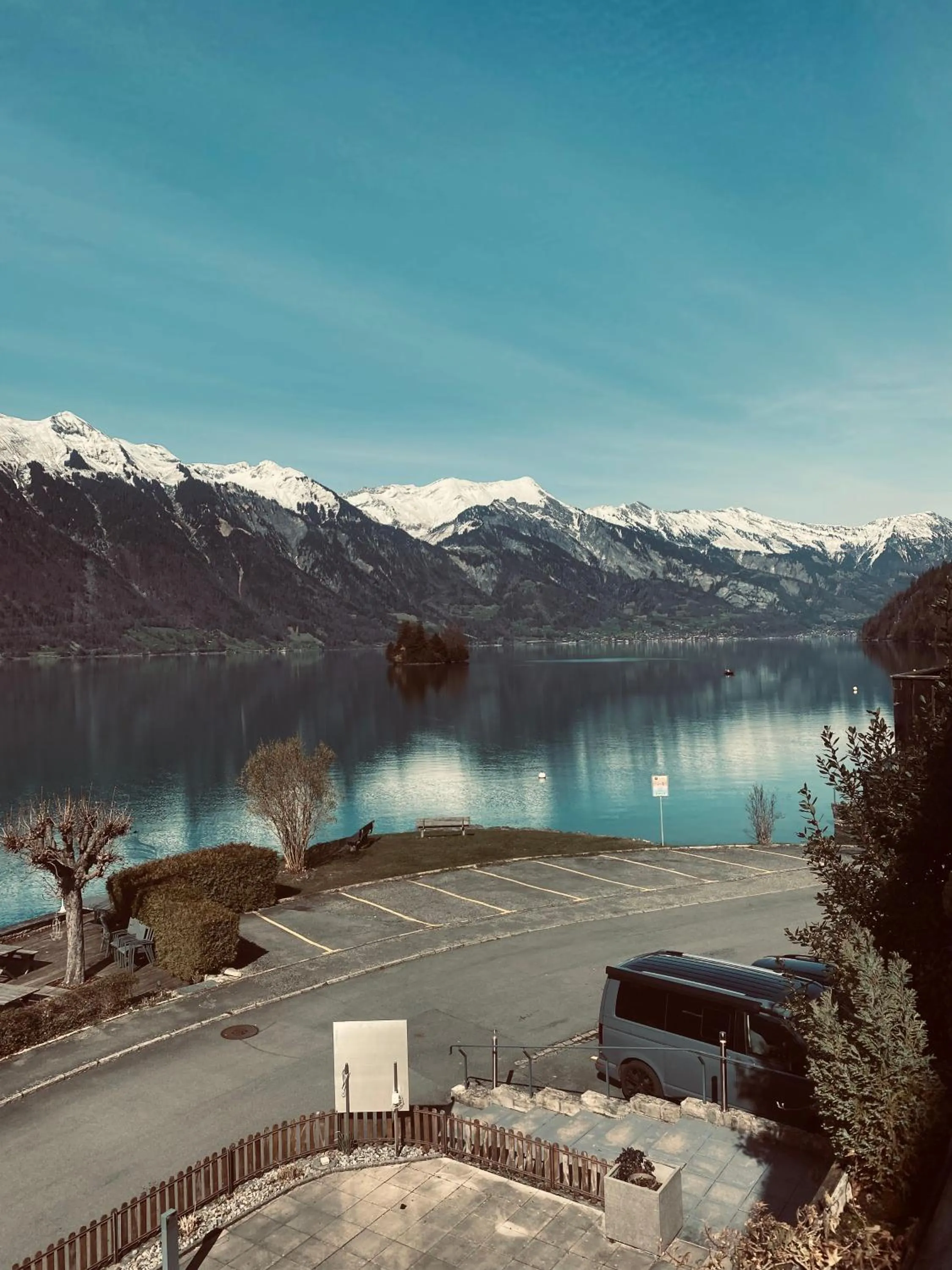 Natural landscape in Boutique Hotel Bellevue B&B am Brienzersee Iseltwald Interlaken