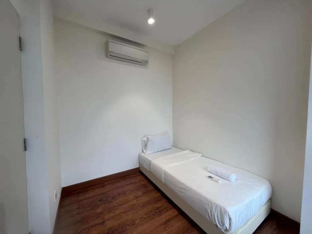 Bed in Arte Mont Kiara by CozyNest