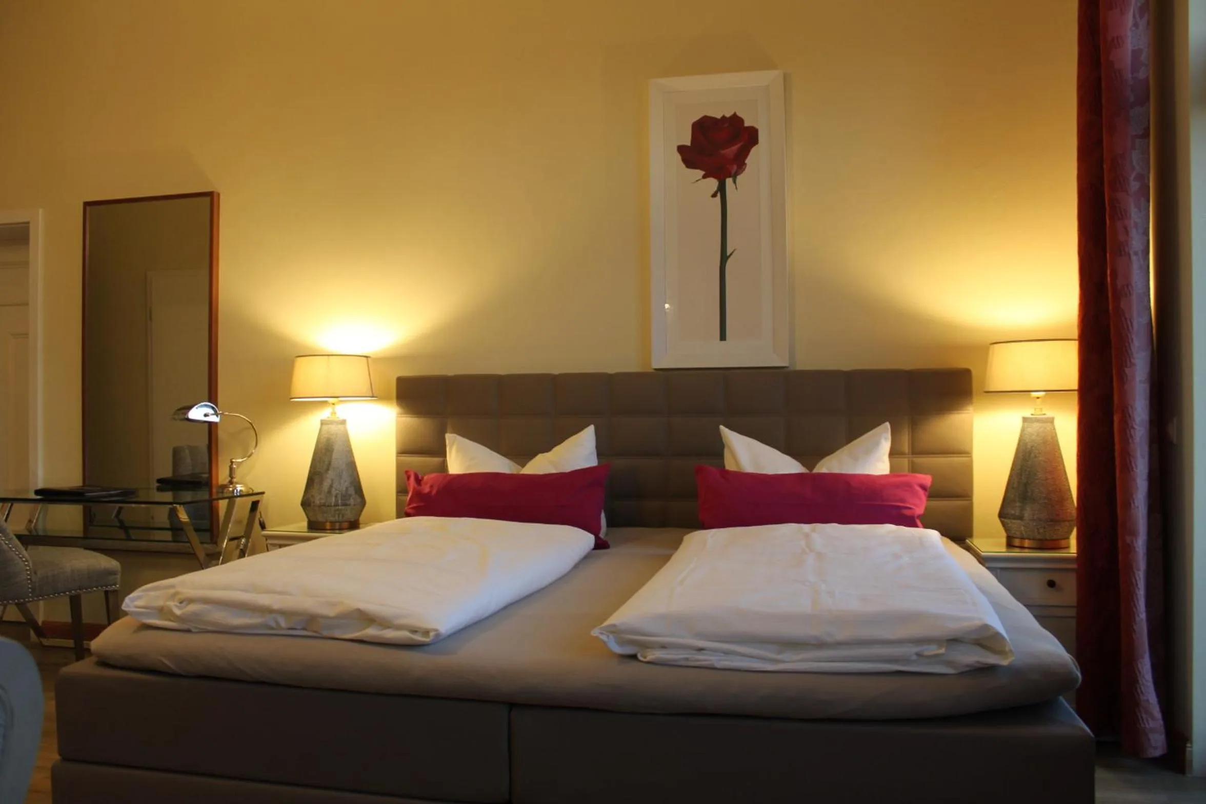 Bed in Hotel Villa Sommer