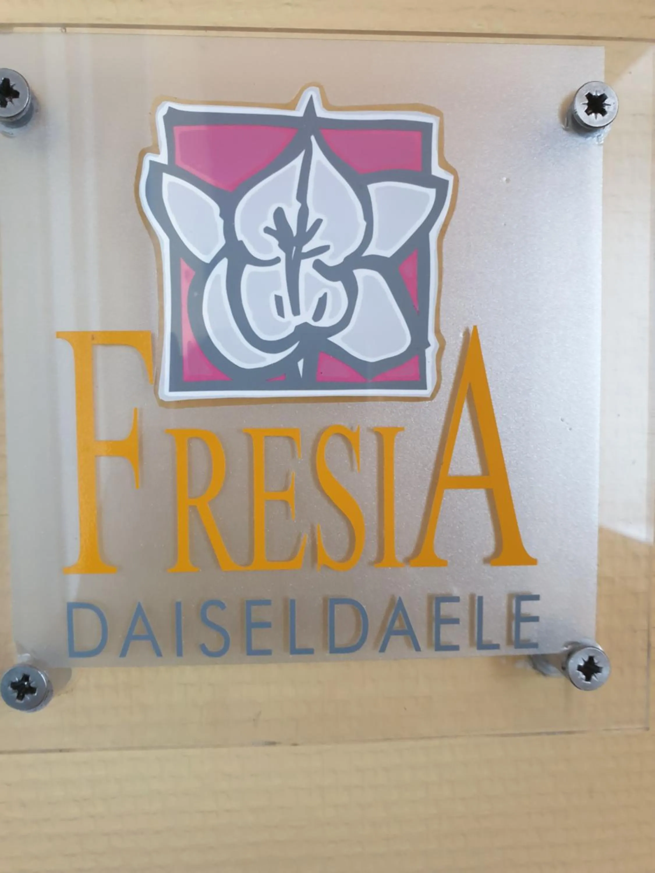 Property logo or sign in Hostellerie Daiseldaele
