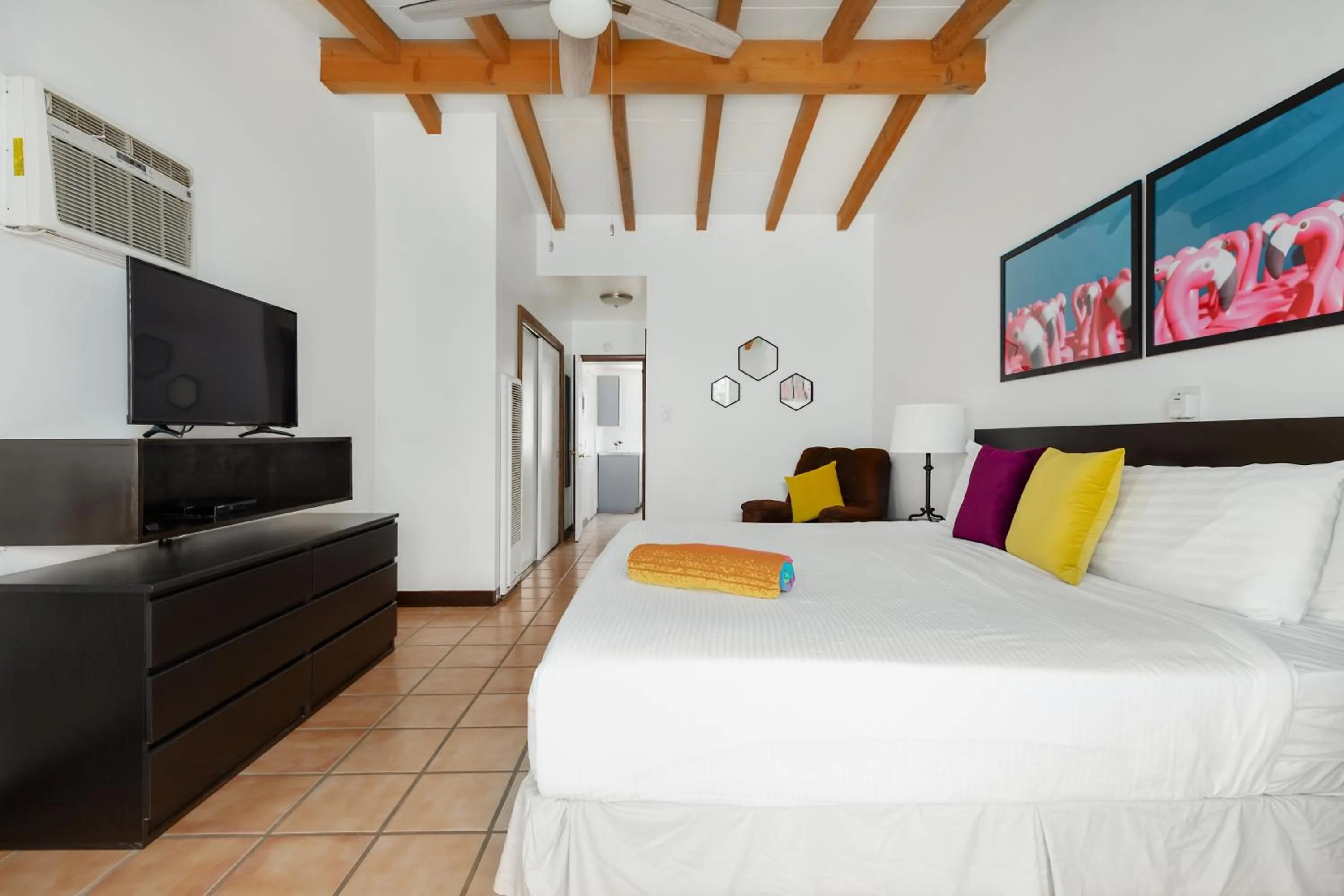 Bed in Float Palm Springs - Adults Only