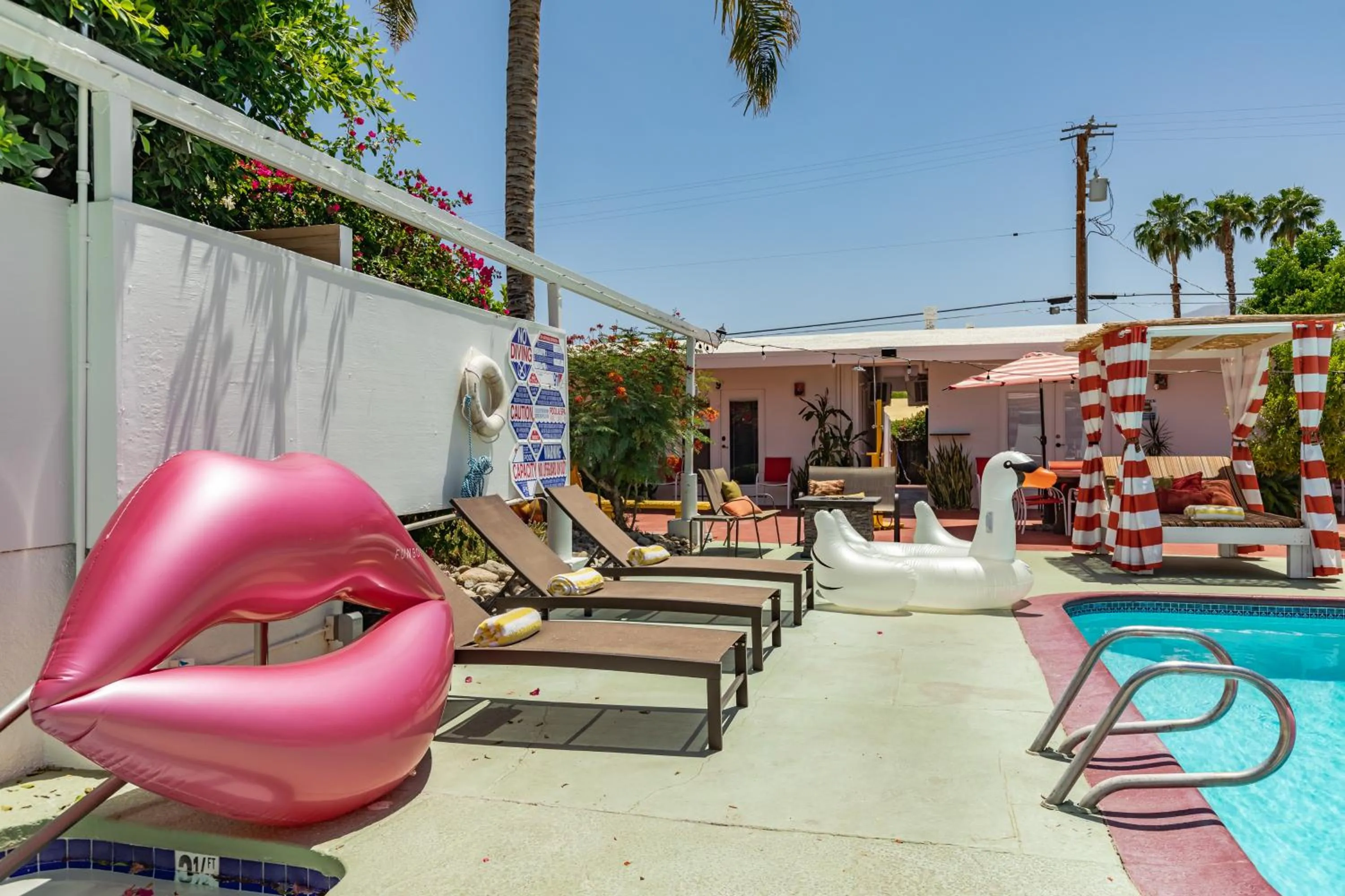 Patio in Float Palm Springs - Adults Only
