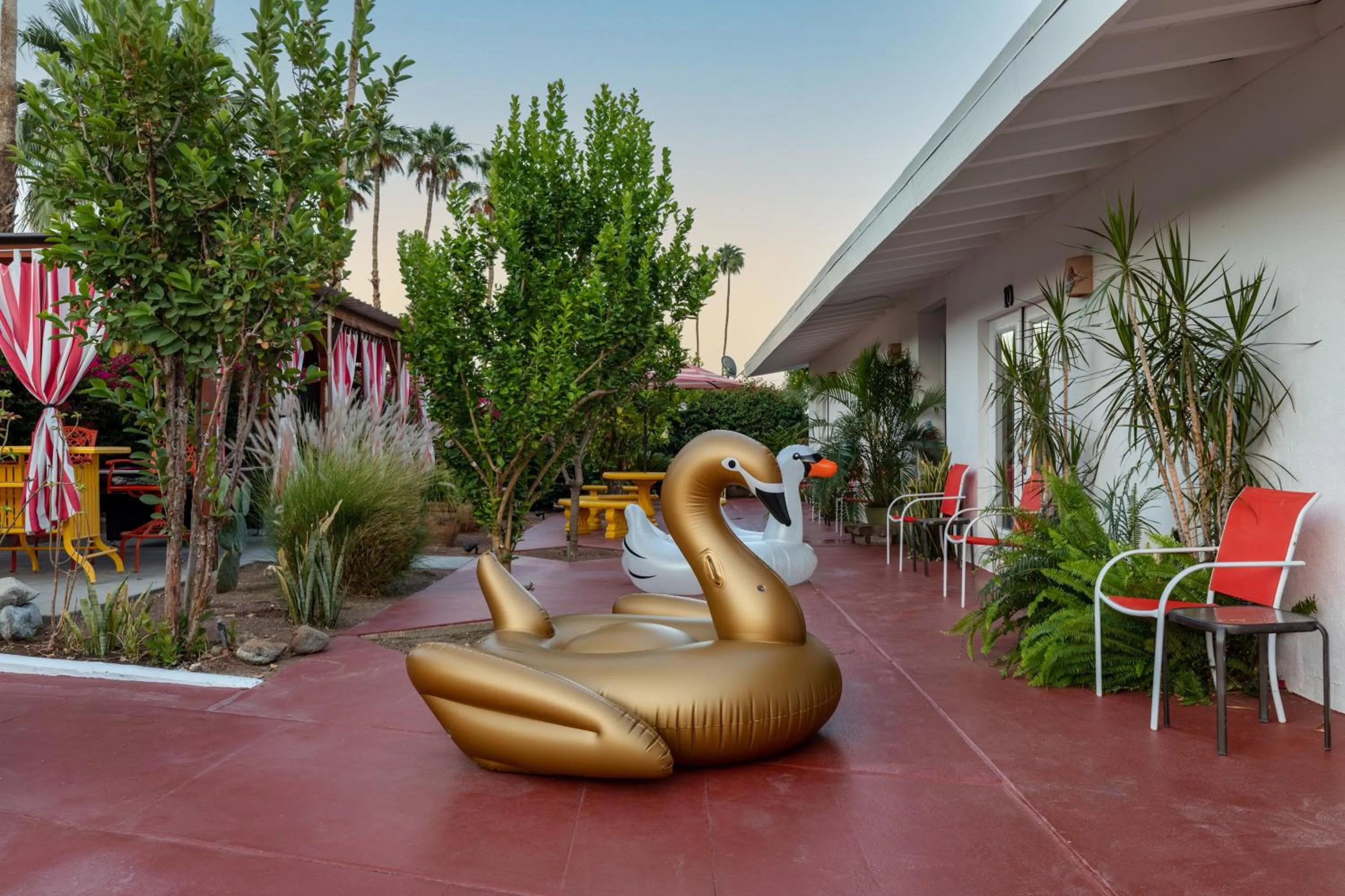 Patio in Float Palm Springs - Adults Only