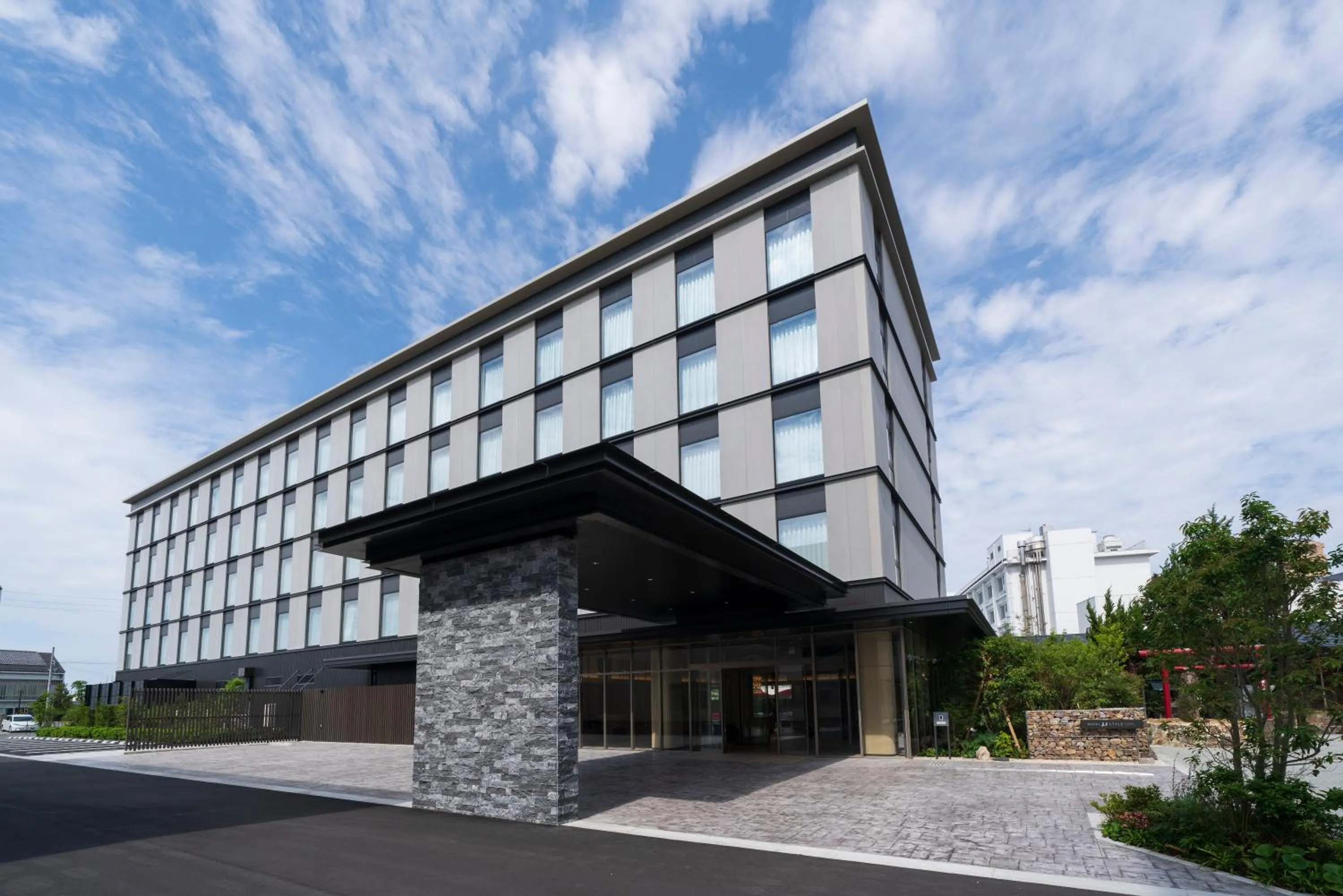 Property building in HOTEL μ STYLE INUYAMA experience
