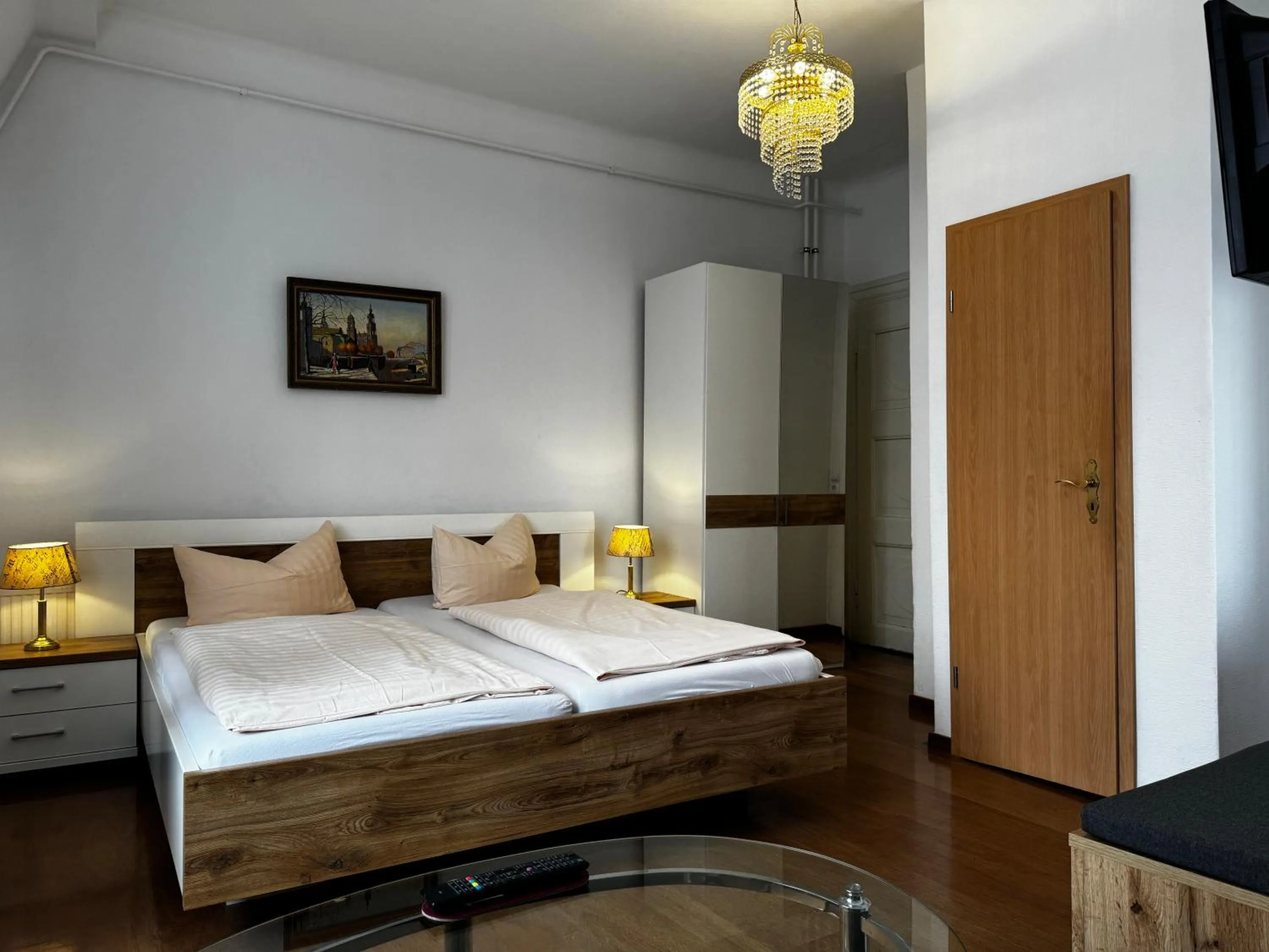 Bed in Hotel Zu den Linden