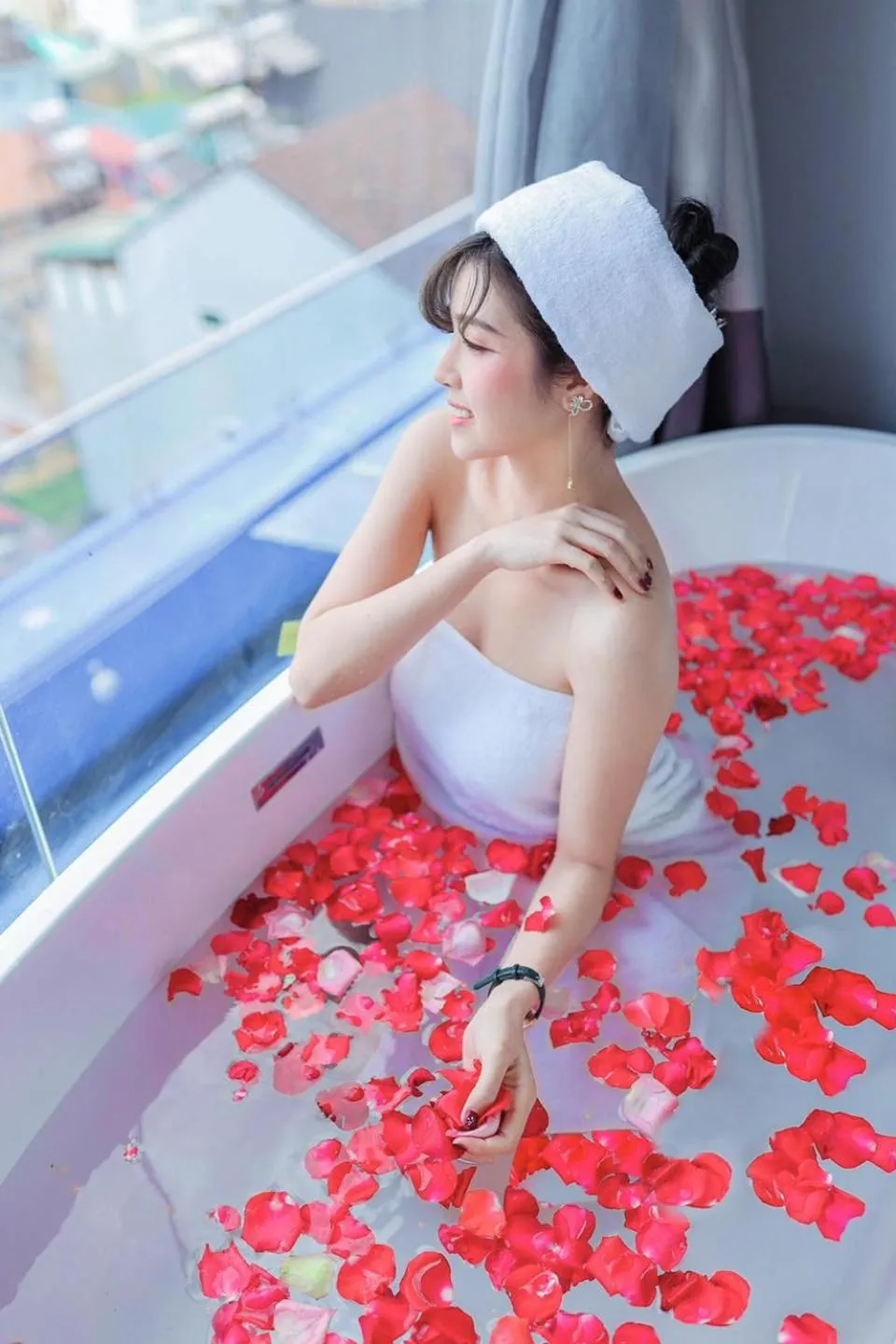 TTR Skypool View Hotel