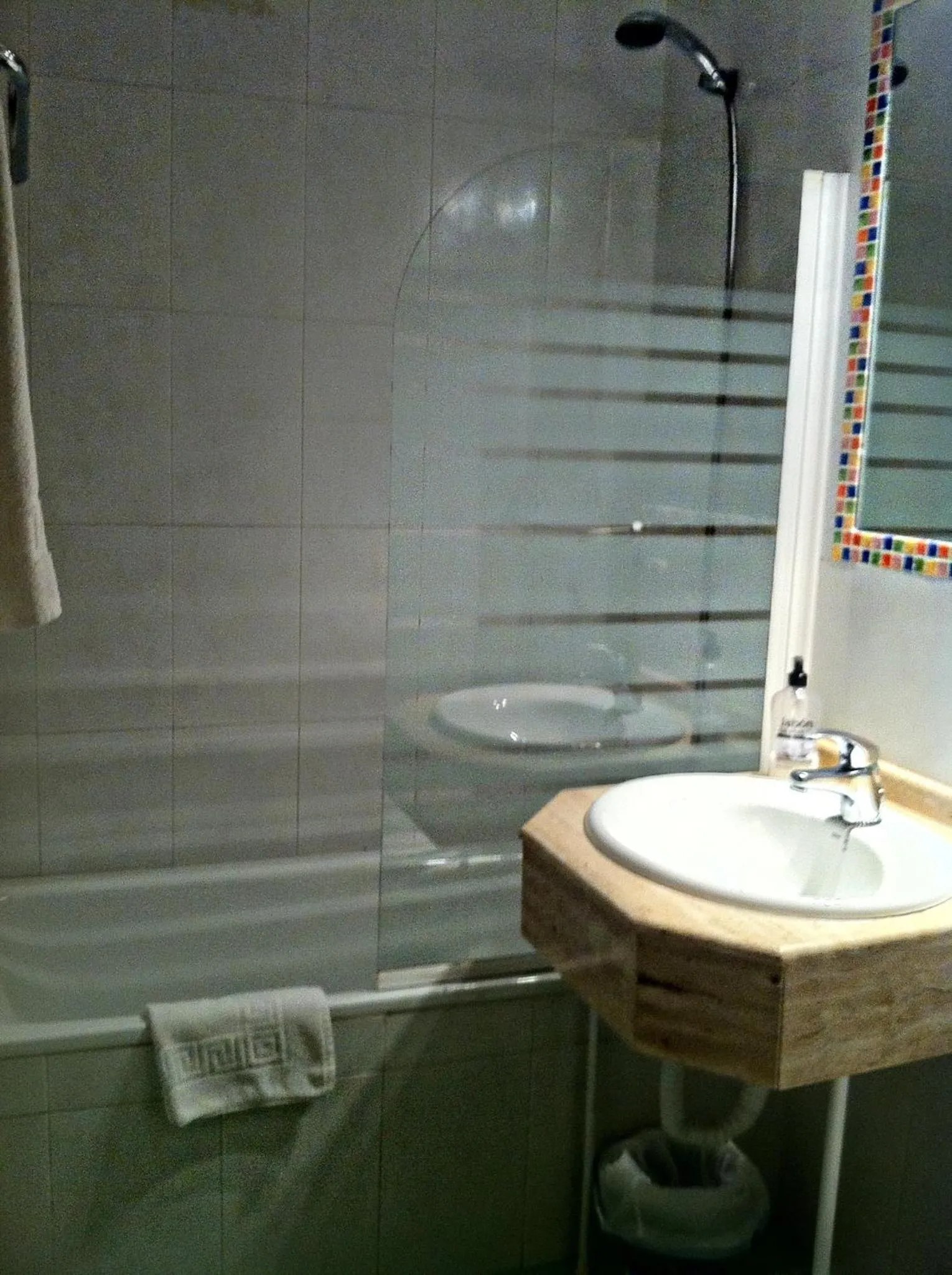 Bathroom in Hostal Del Carmen