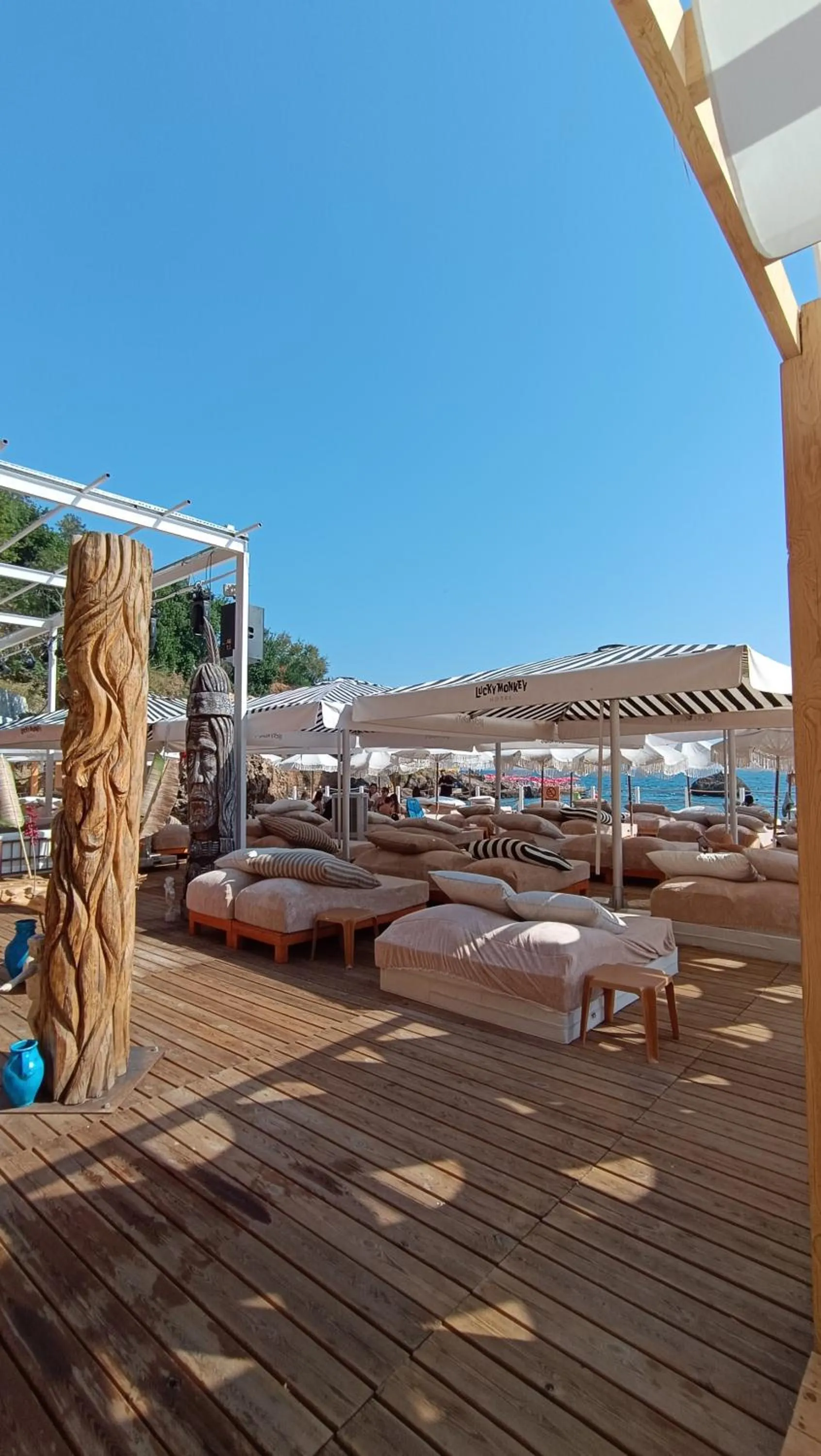 Beach in Lucky Monkey Hotel