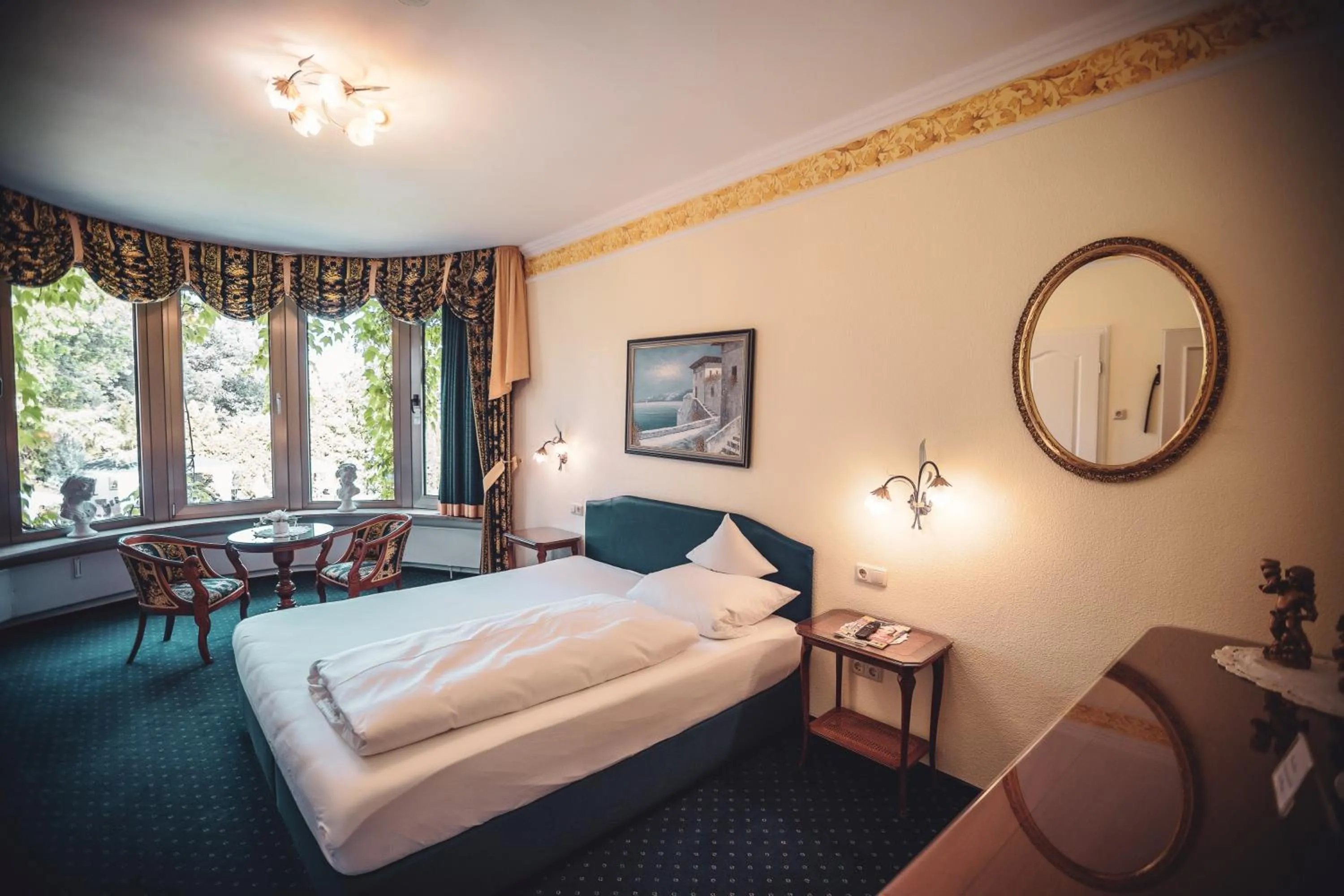 Hotel Zur Heimat - Ihr Weidener Hotel mit hauseigenen Parkplätzen und Wellness