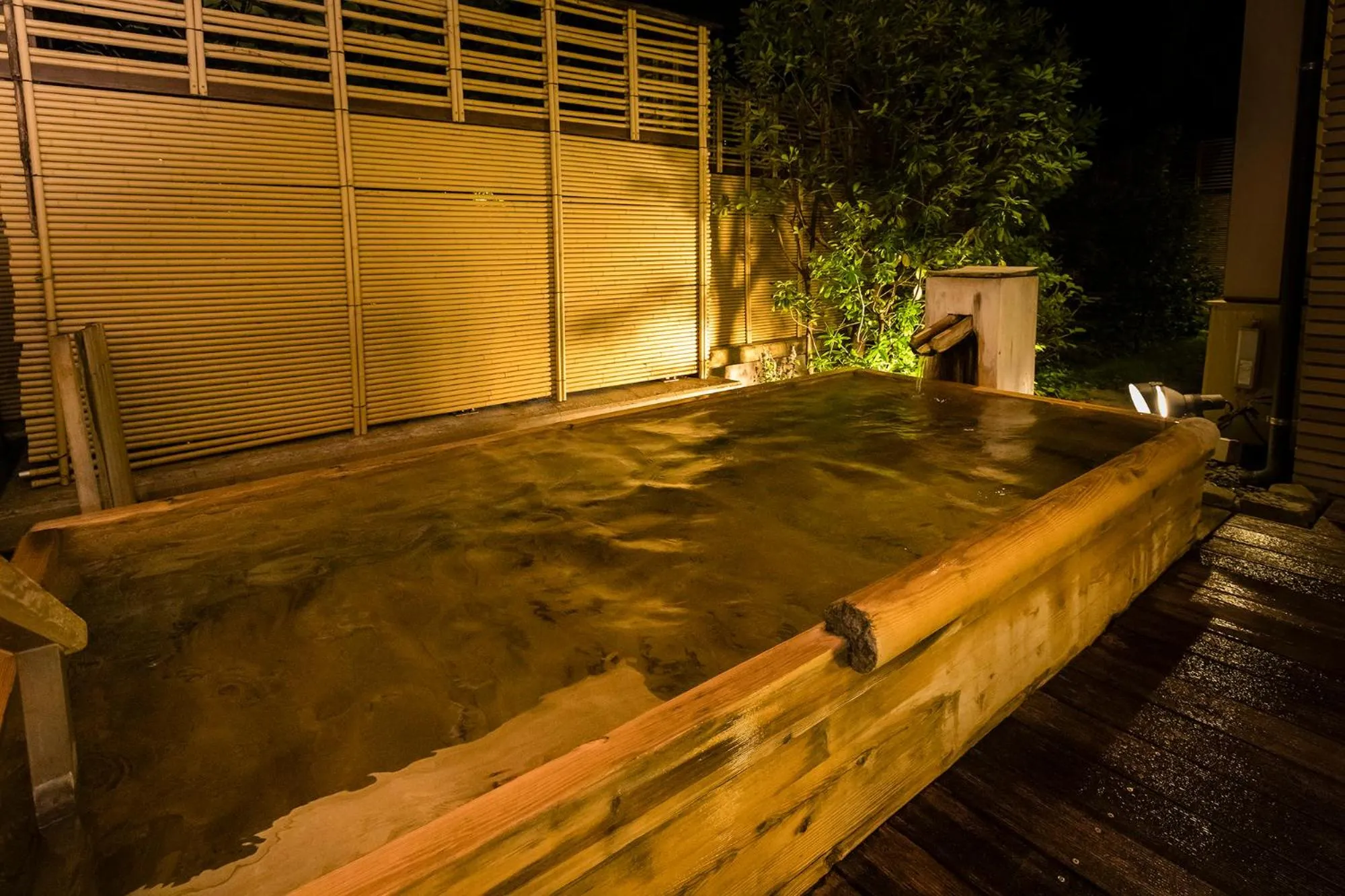 Open Air Bath in Hakone Yumoto Onsen Hotel Kajikaso