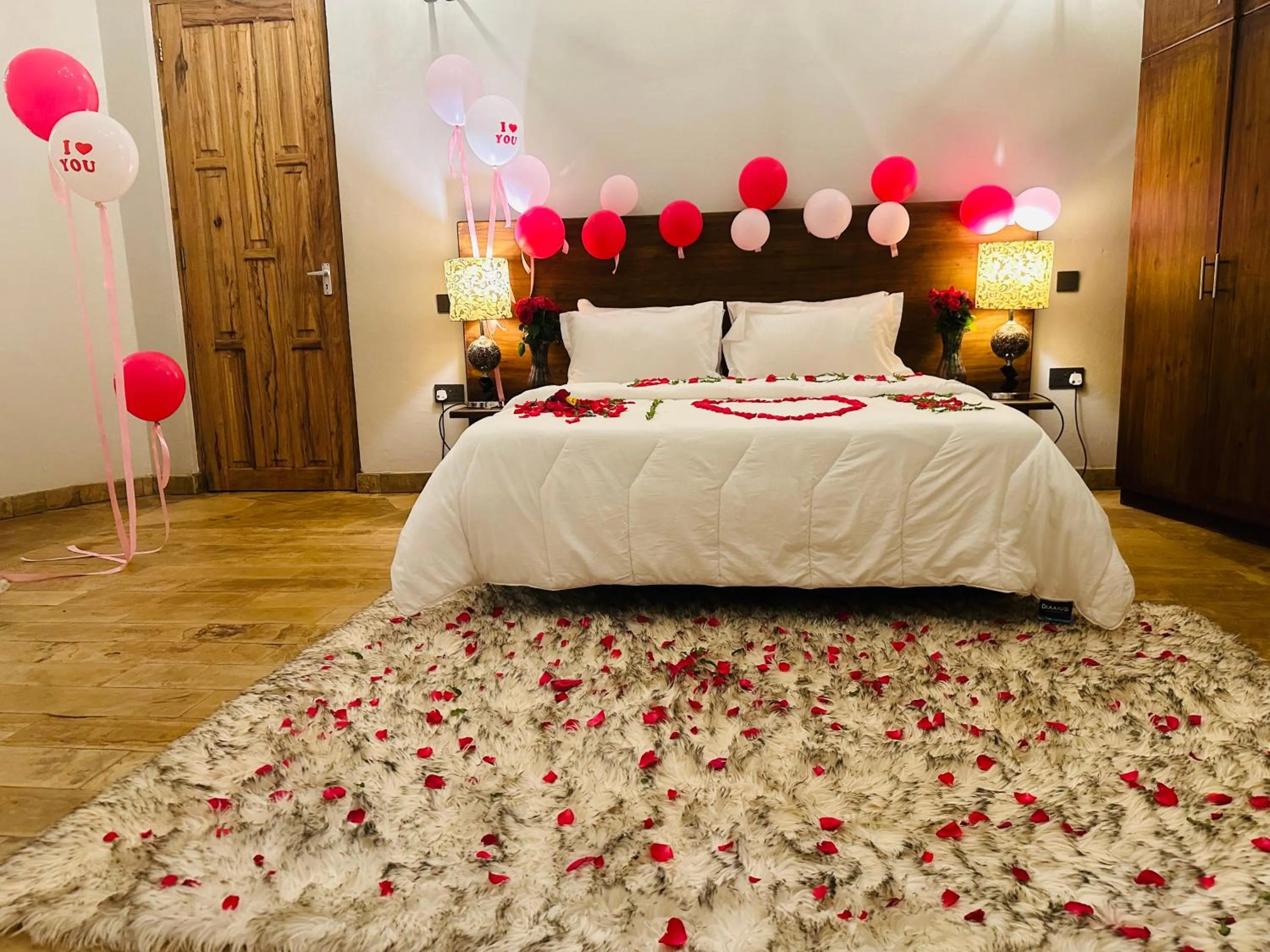 Bed in Tulivu Kilimanjaro Retreat