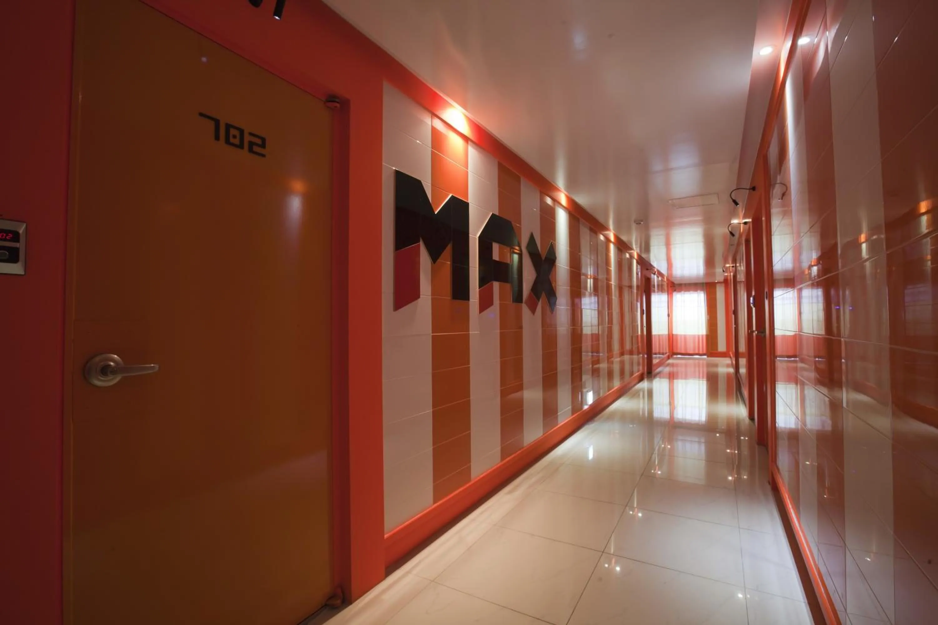 Property logo or sign in Max Motel - Sasang