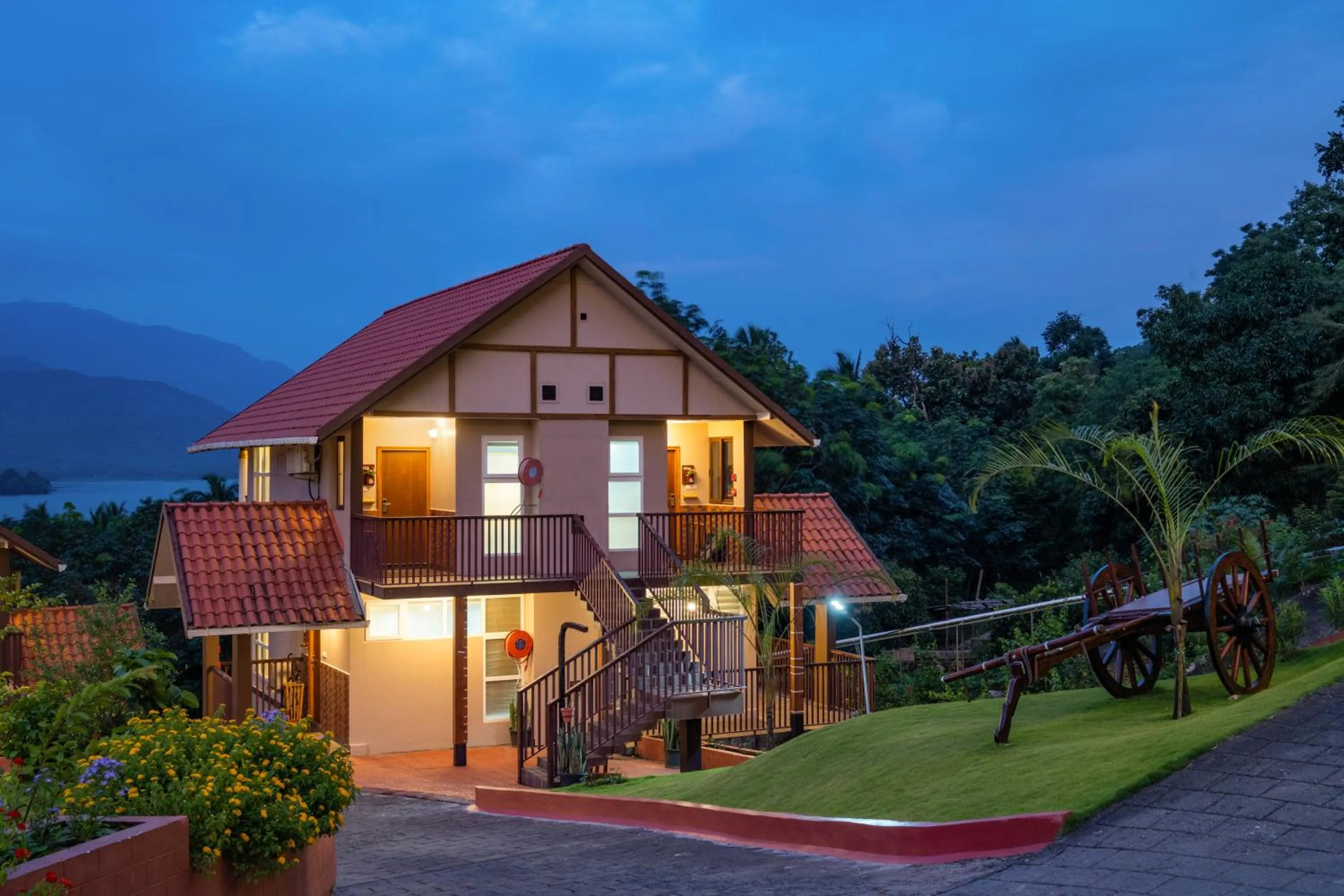 Property building in Au Revoir Wellness Resort, Malampuzha