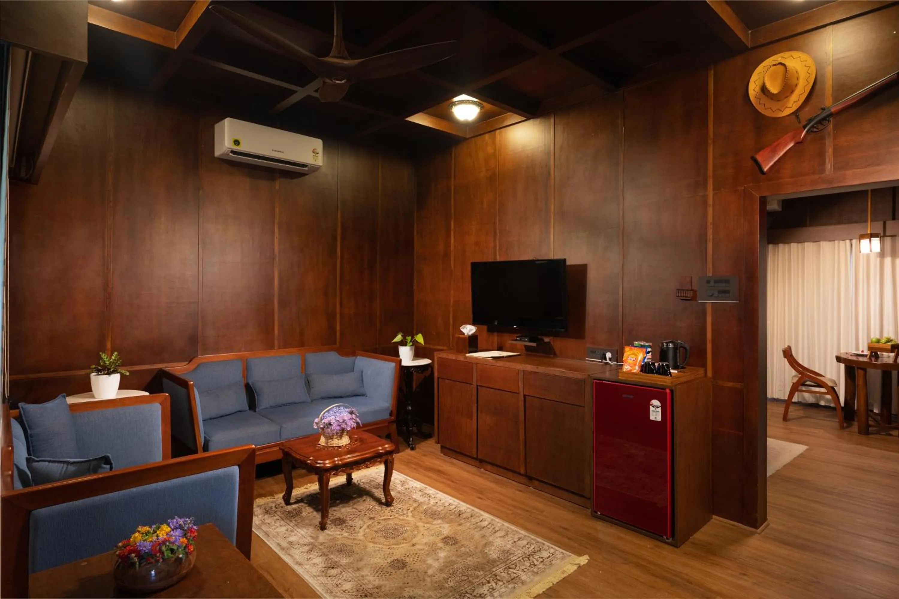 Communal lounge/ TV room in Au Revoir Wellness Resort, Malampuzha