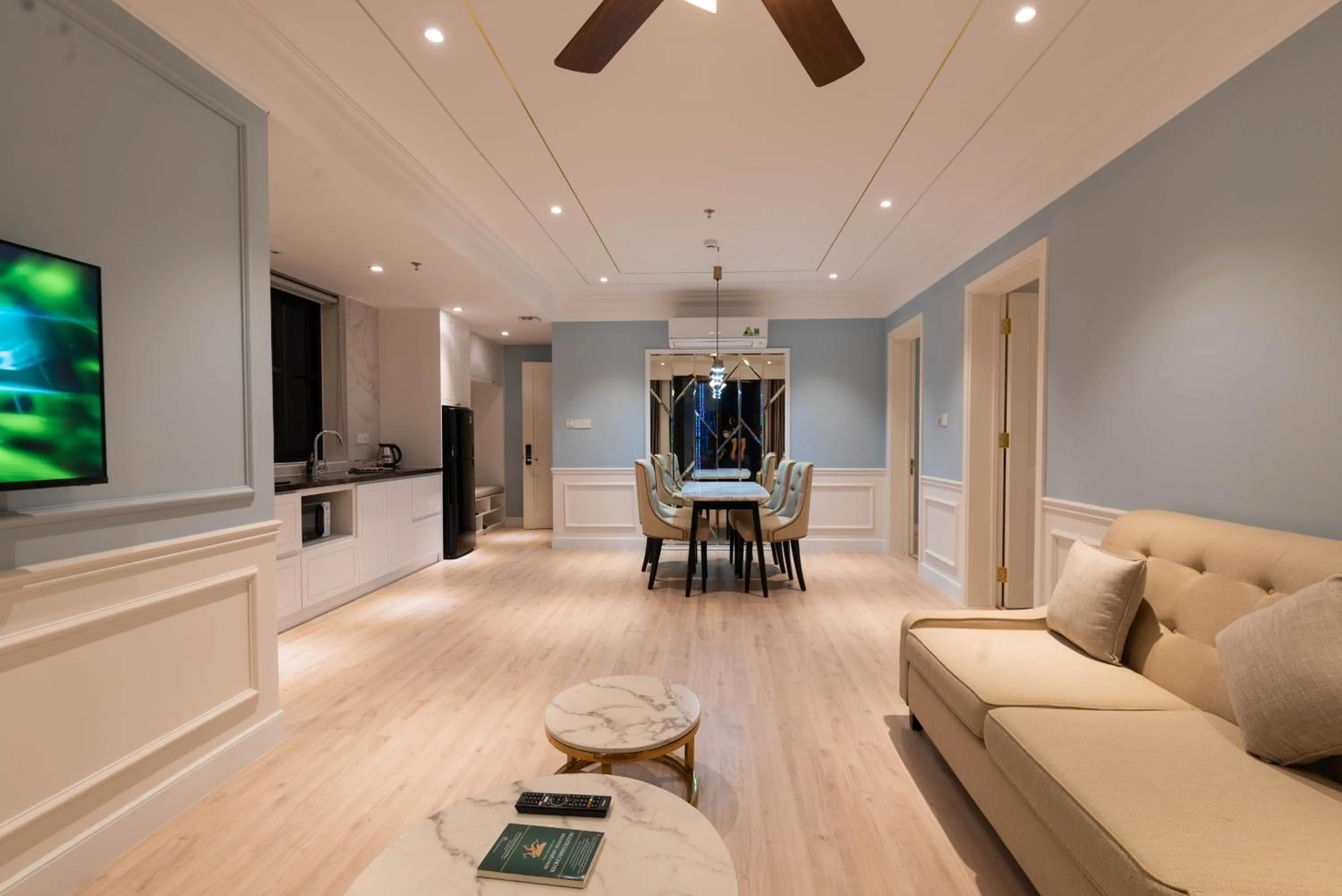 Living room in Louis Mo Apartment