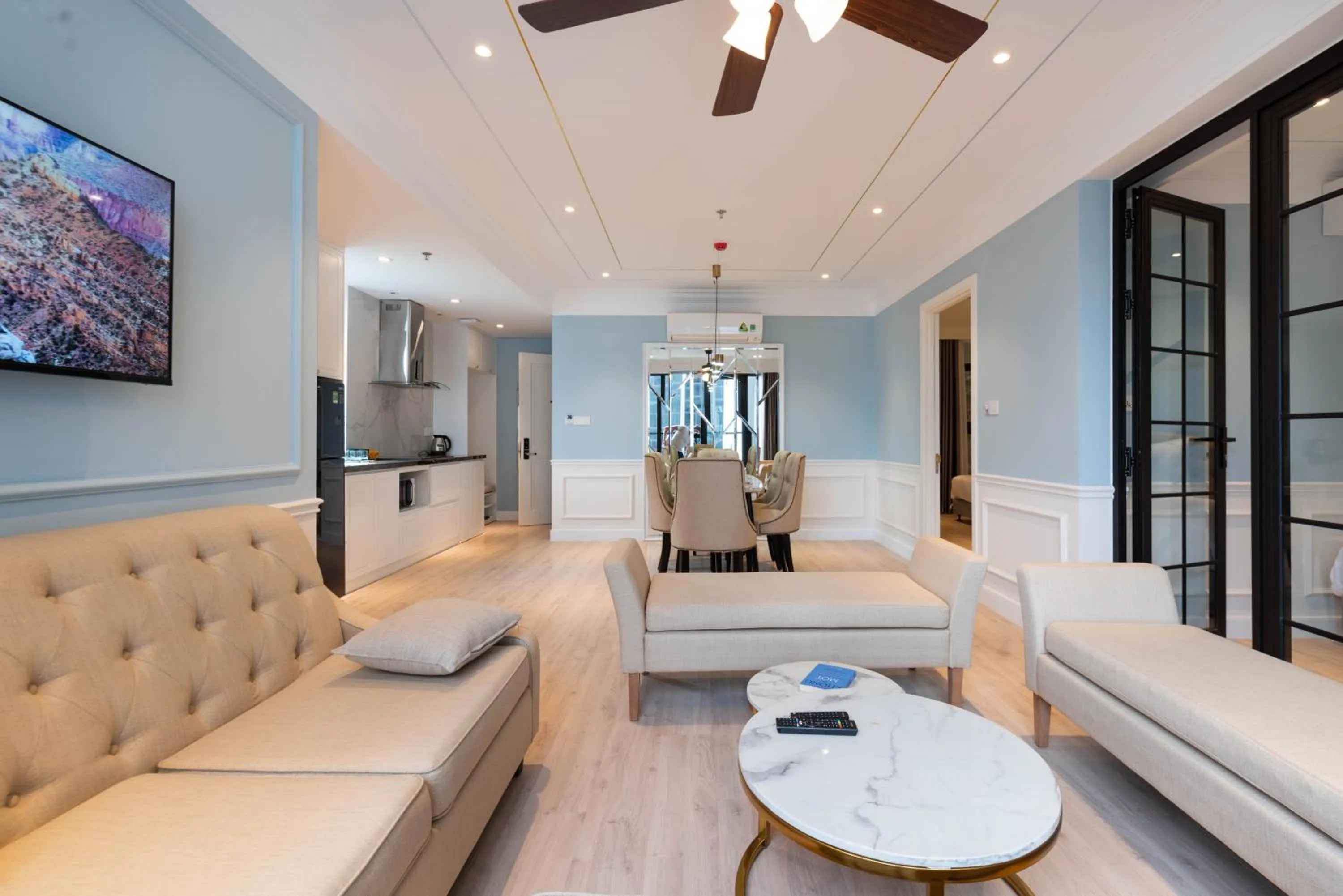 Living room in Louis Mo Apartment