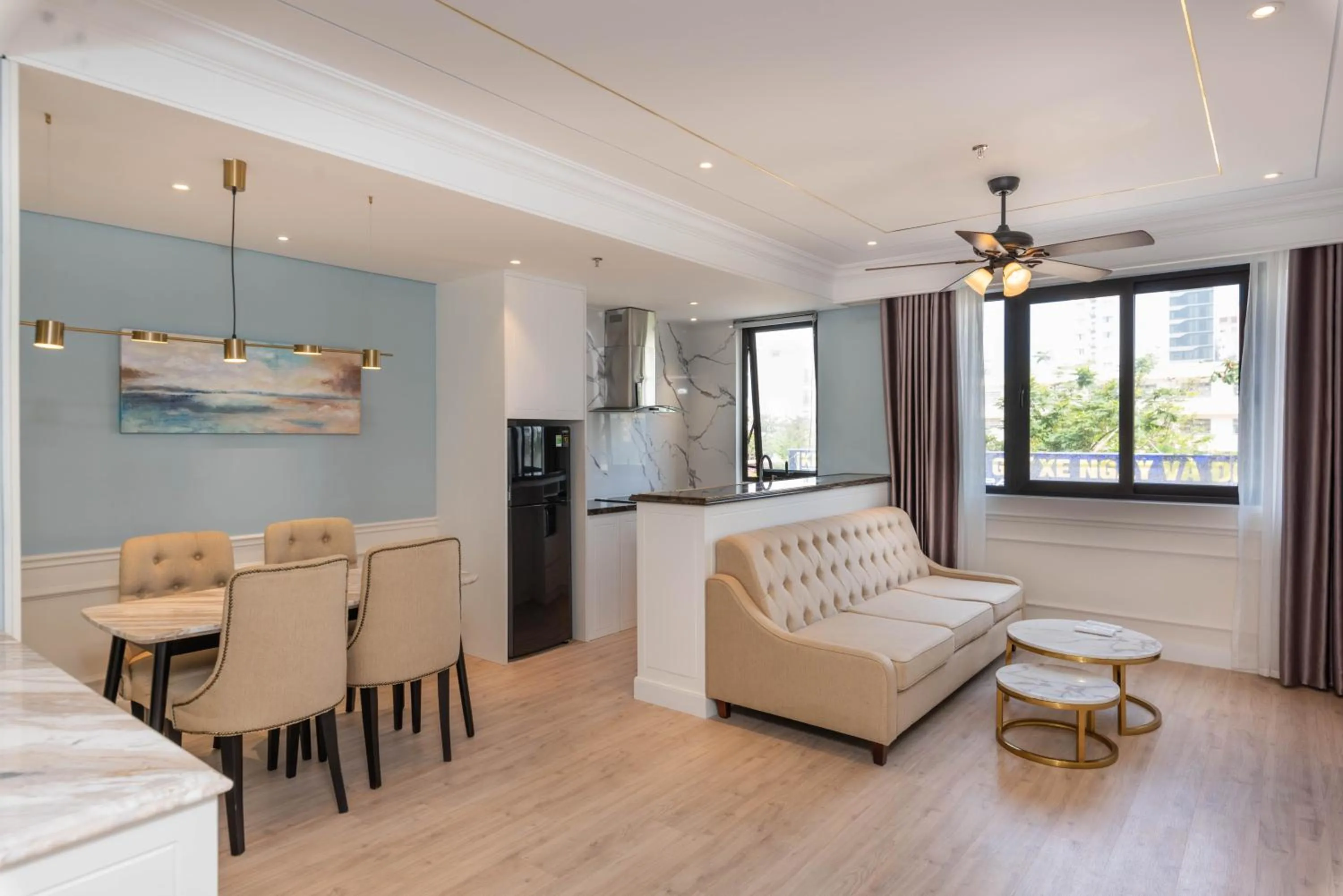 Living room in Louis Mo Apartment