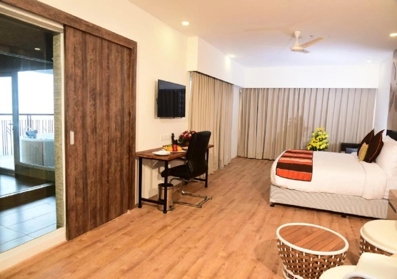 Bedroom, Bed in Timber Trail Heights & Terraces-Cable Car Escape