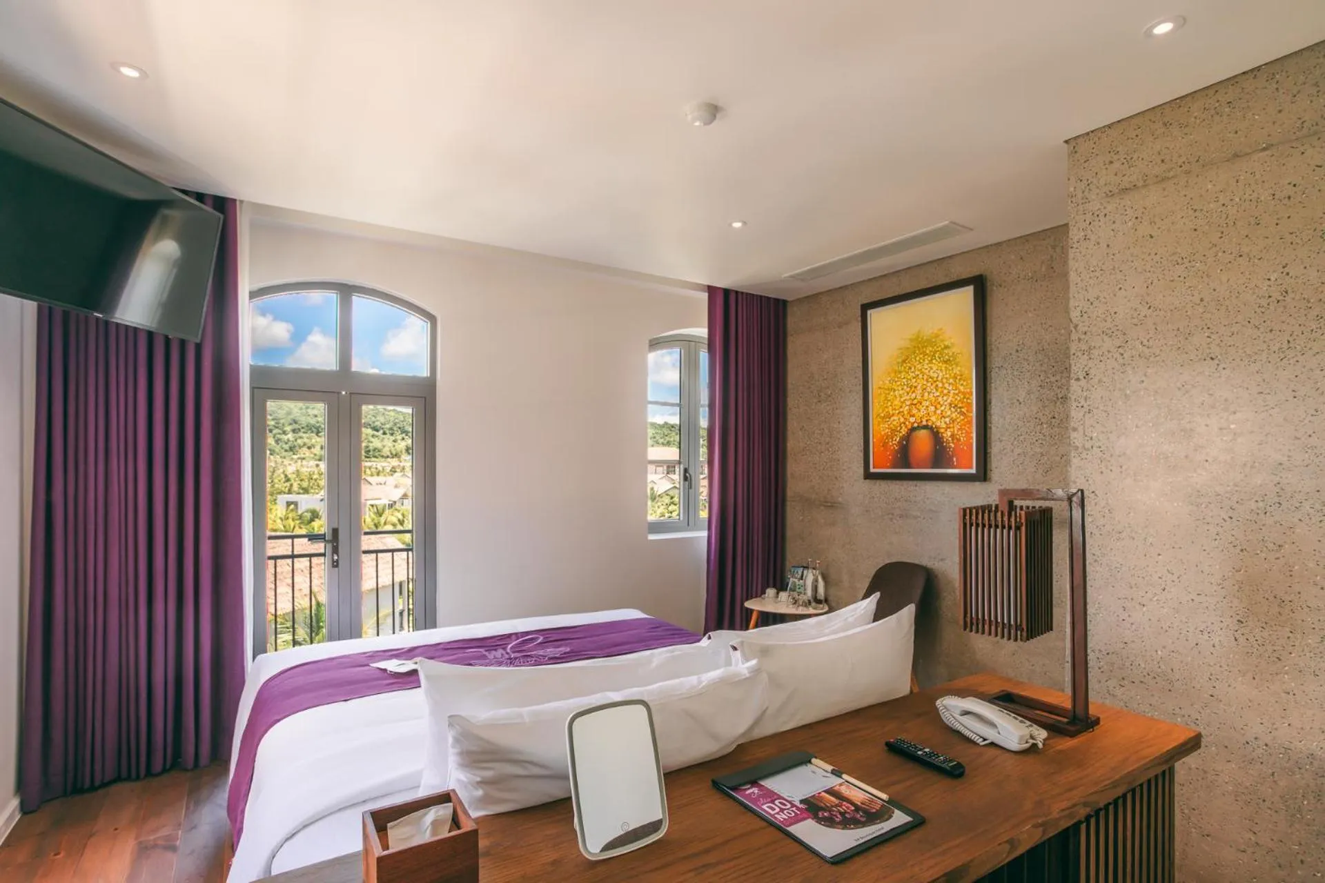 Bed in JM Boutique Hotel