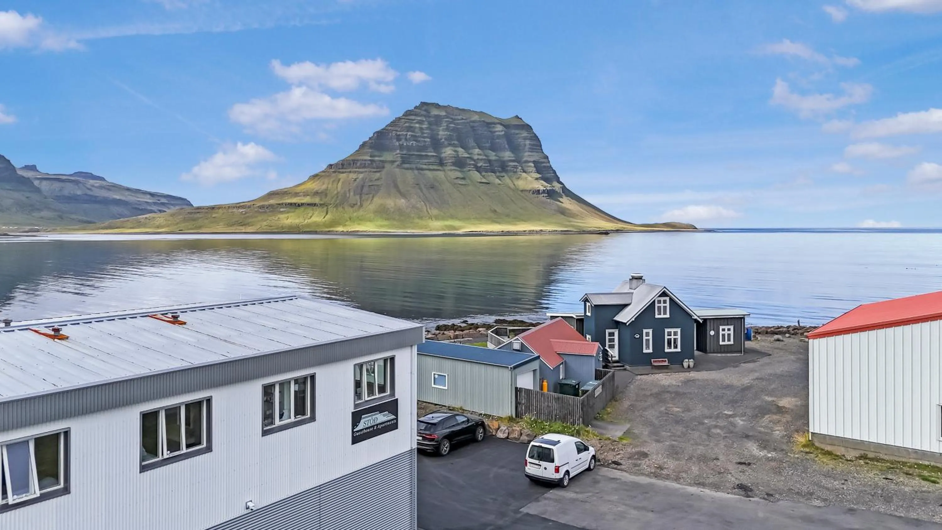 Property building in Stöð Guesthouse and apartments