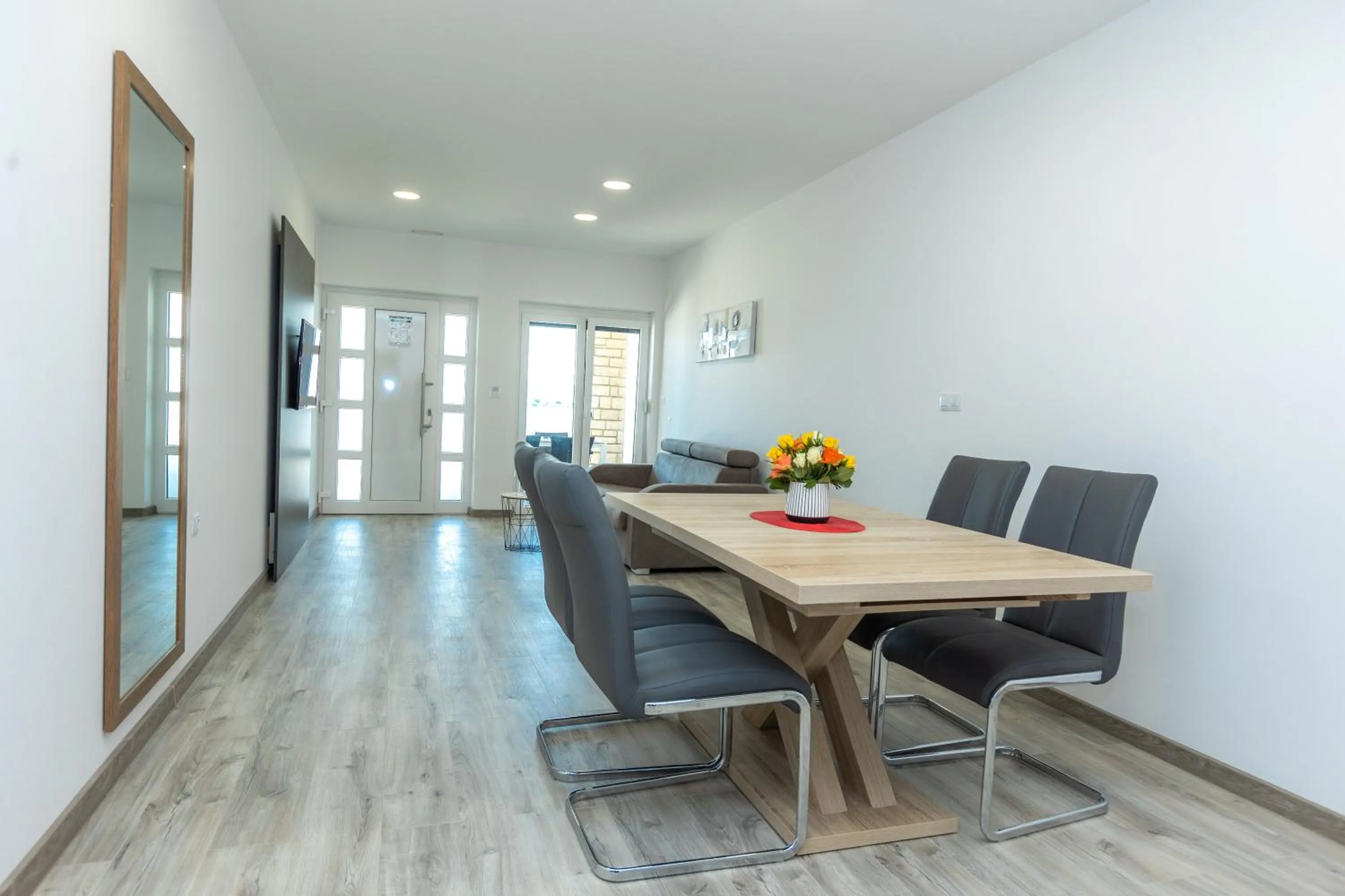 Dining area in Apartments Maris