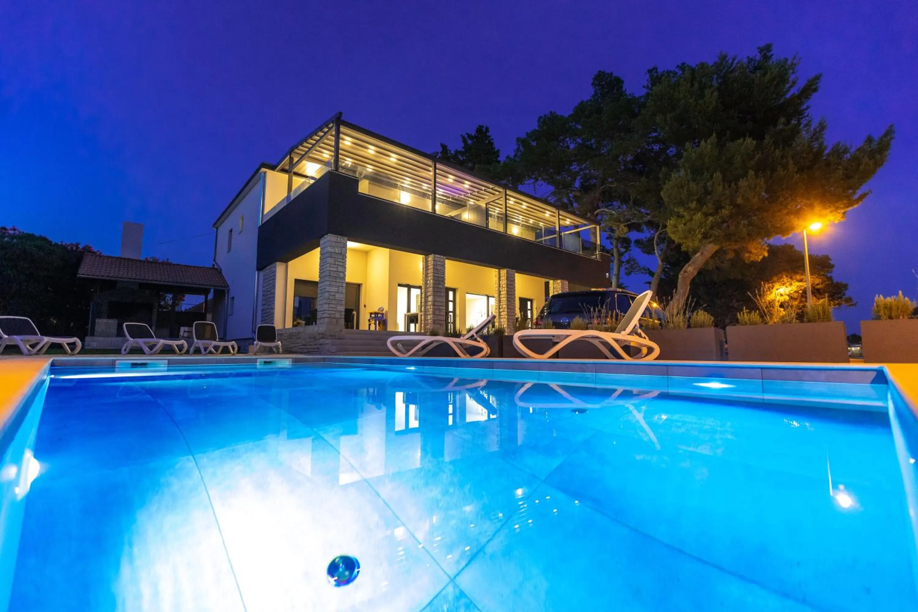 Property building in Apartments Maris