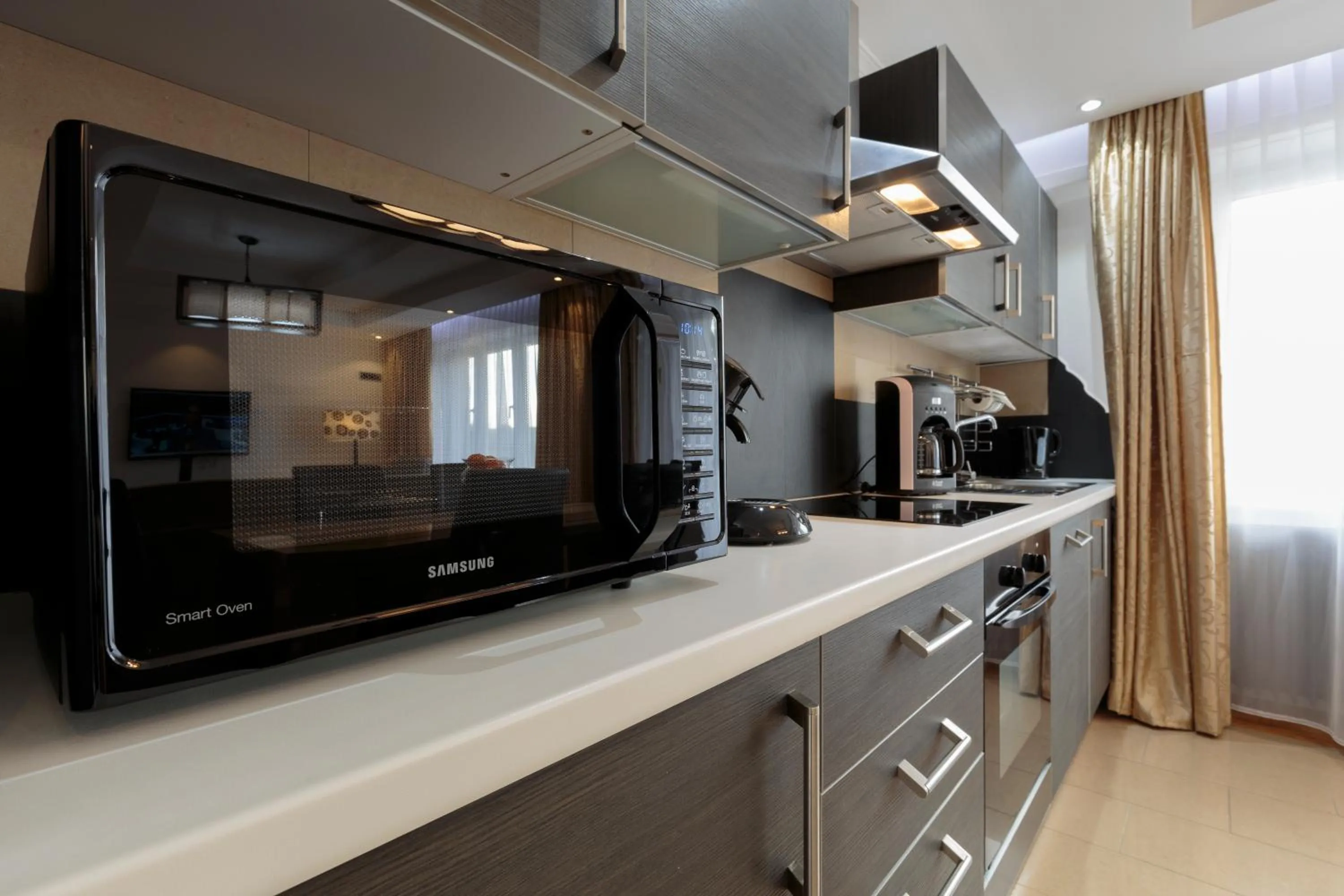 Kitchen or kitchenette in The Queen Luxury Apartments - Villa Giada