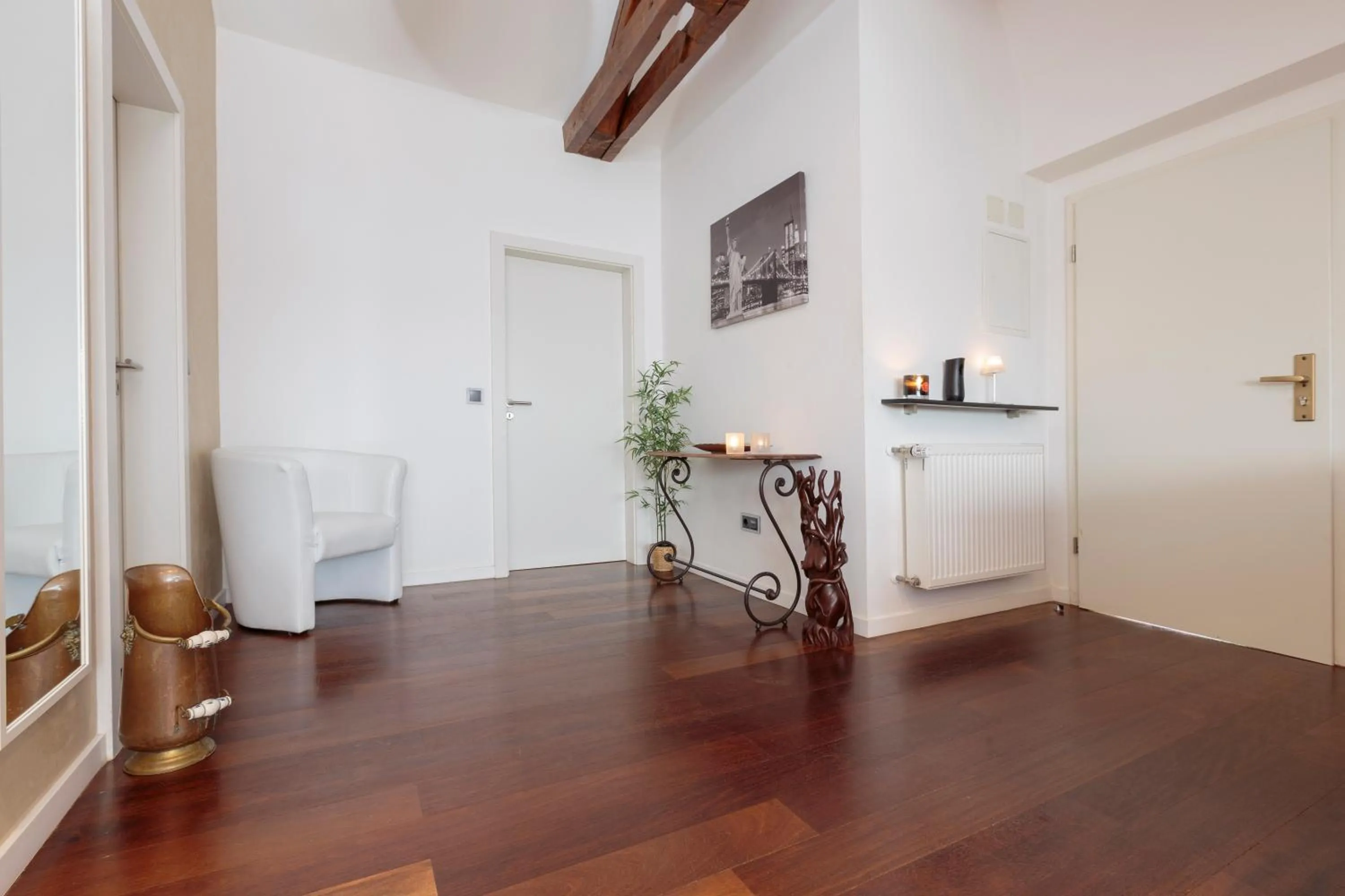 Facade/entrance in The Queen Luxury Apartments - Villa Giada