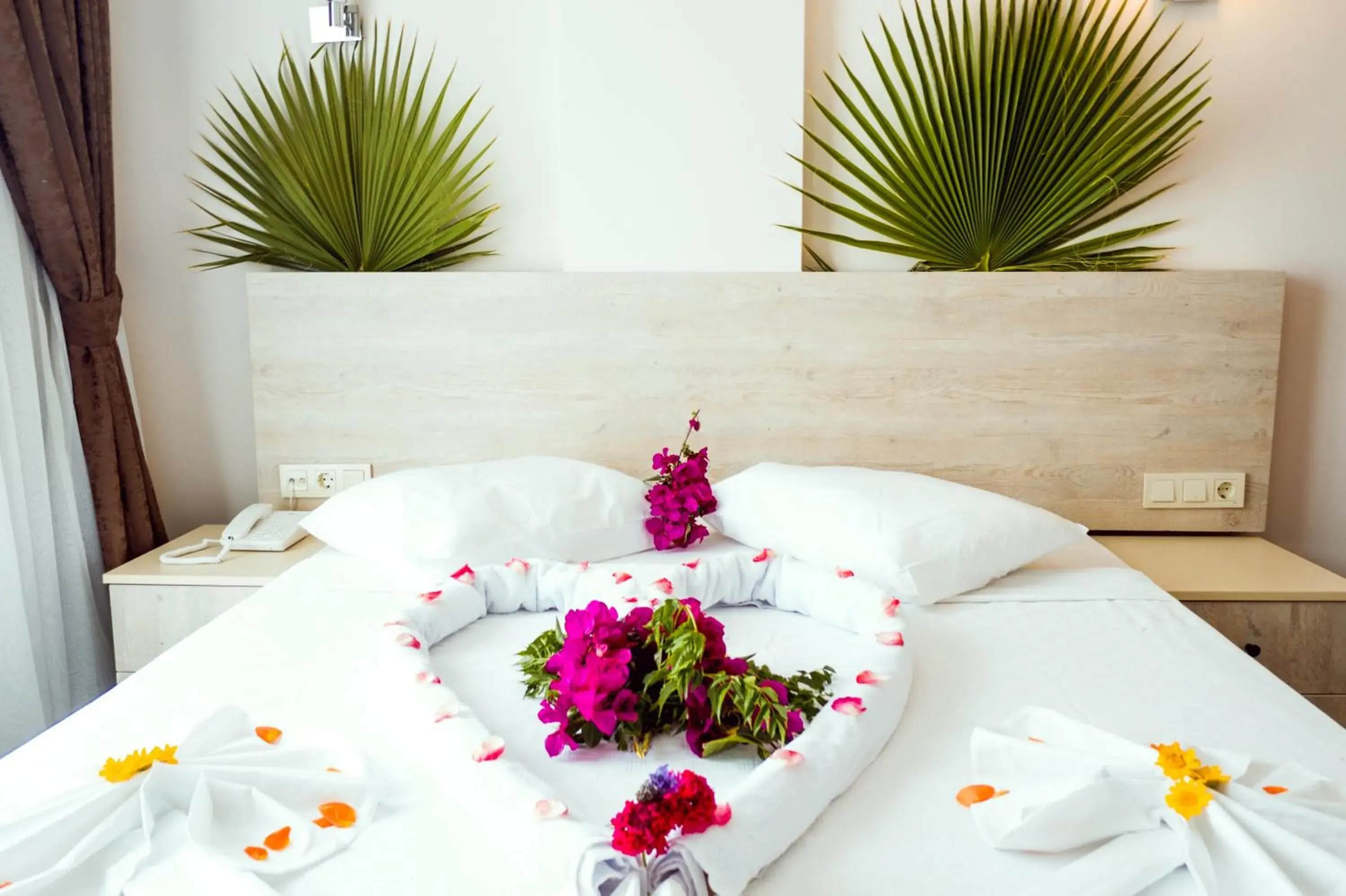 Double Room in Dream Town Hotel&Restaurant Double Room in Dream Town Hotel&Restaurant