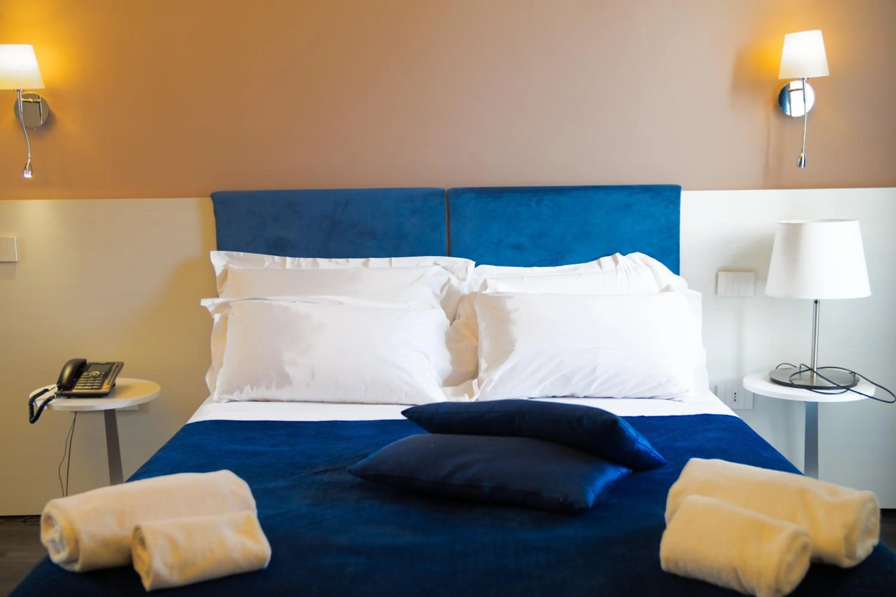 Photo of the whole room, Bed in Palazzo Cappuccini Art Relais