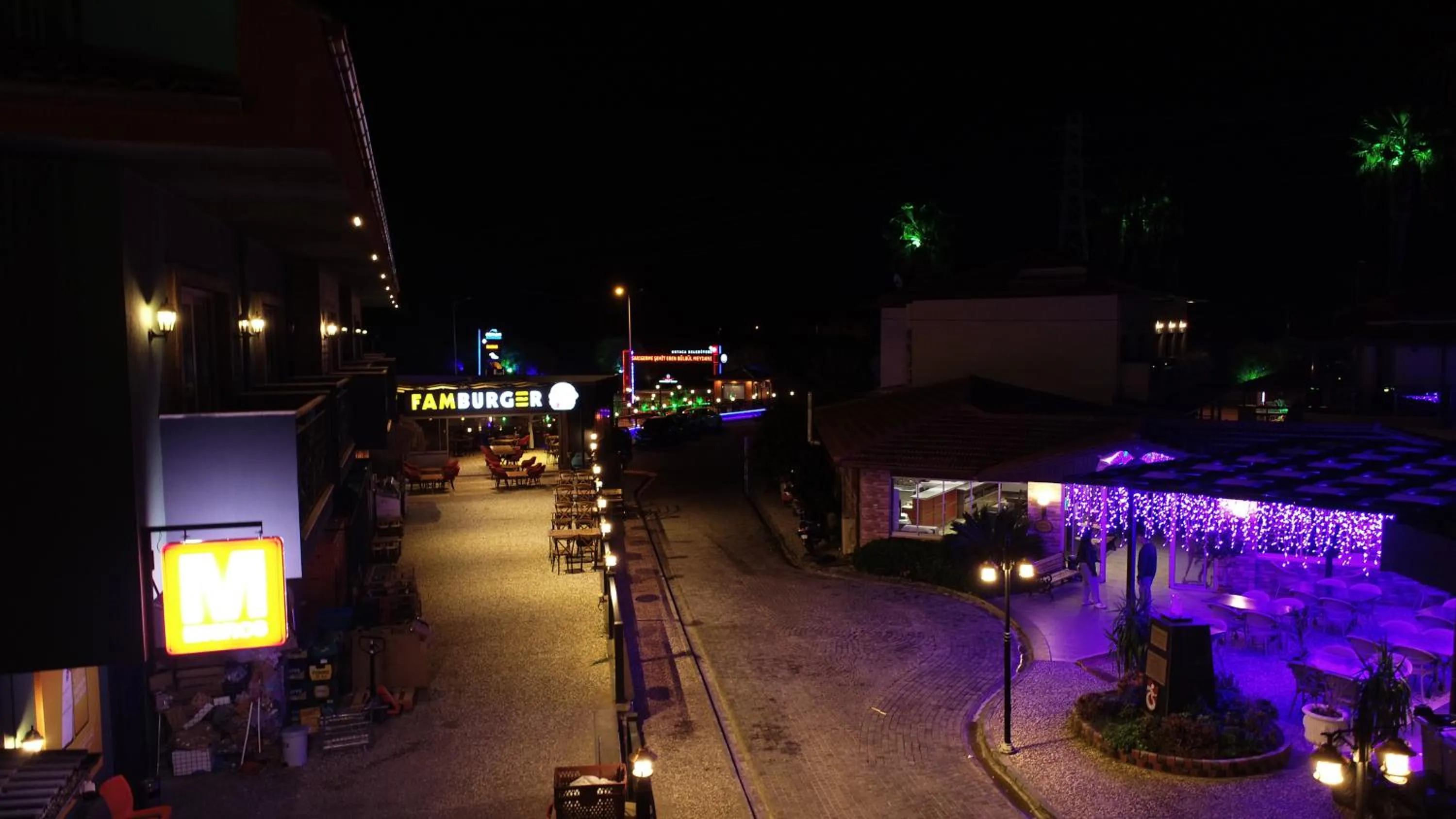 Property building in Dolphin Park Hotel