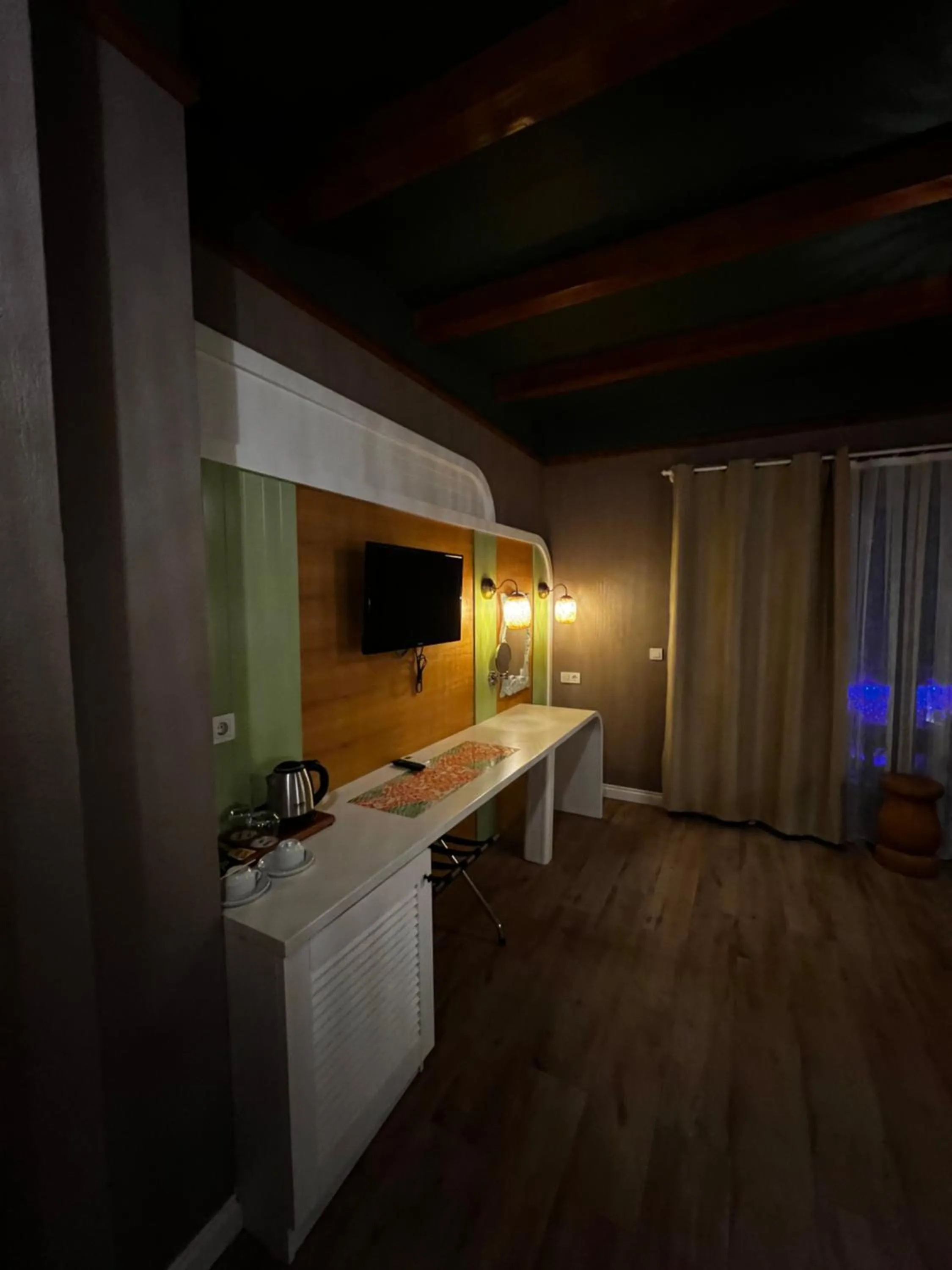 Balcony/Terrace in Dolphin Park Hotel