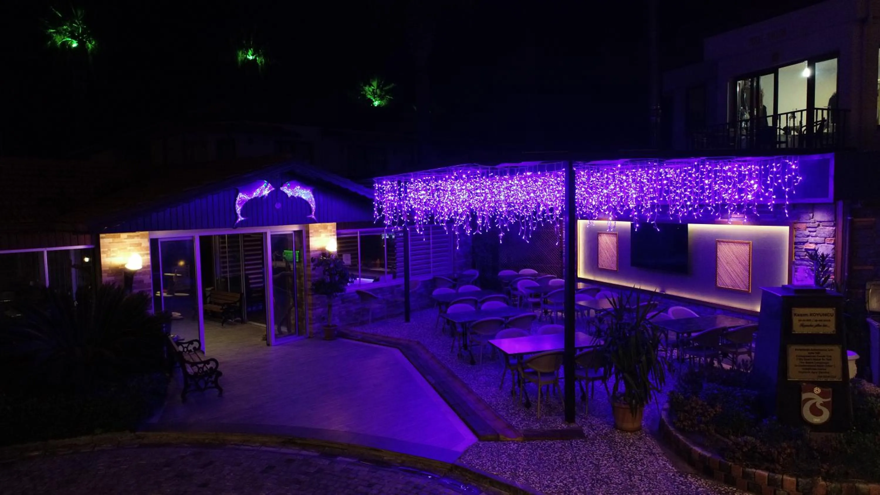 Breakfast in Dolphin Park Hotel