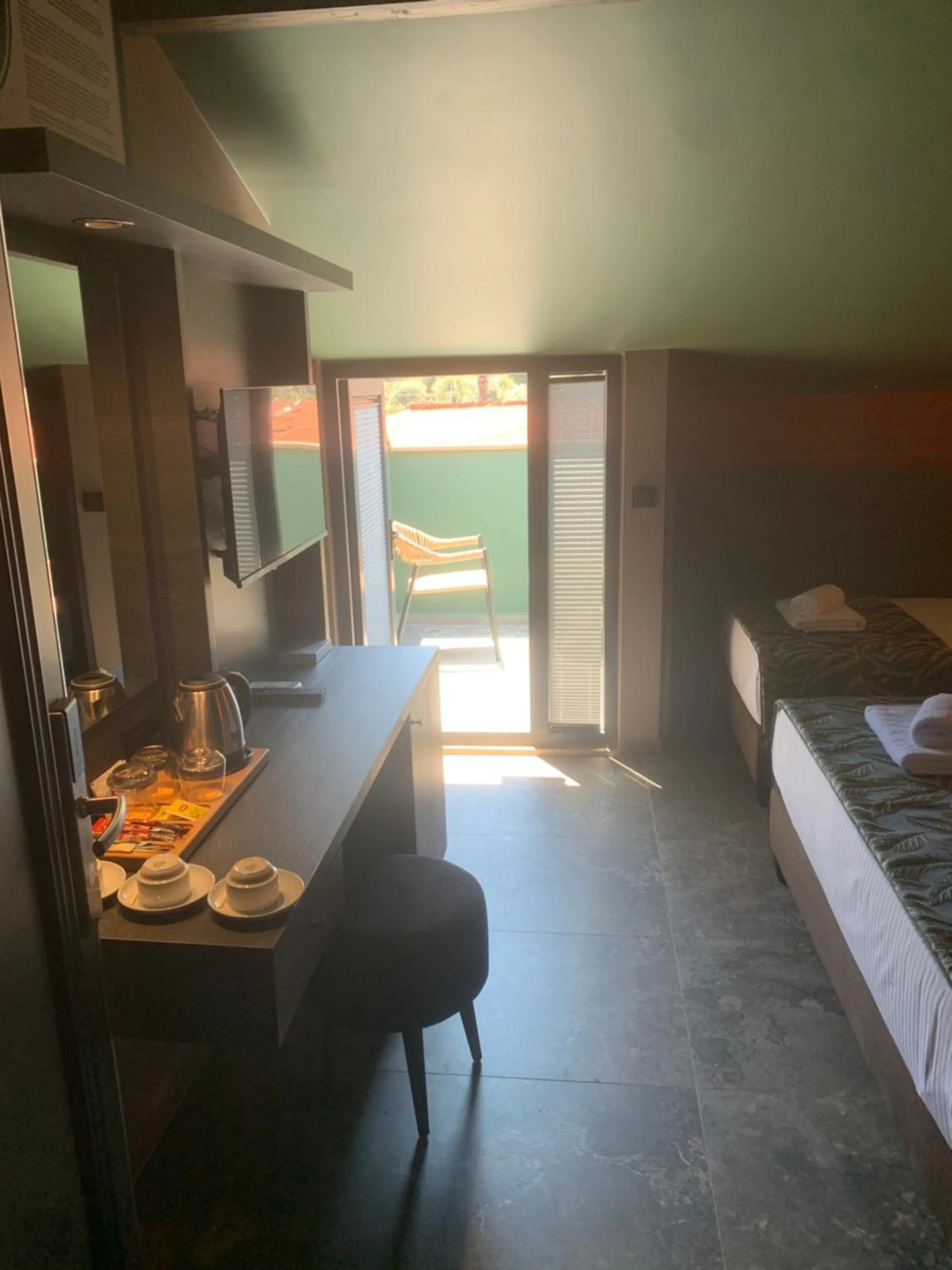 Photo of the whole room in Dolphin Park Hotel