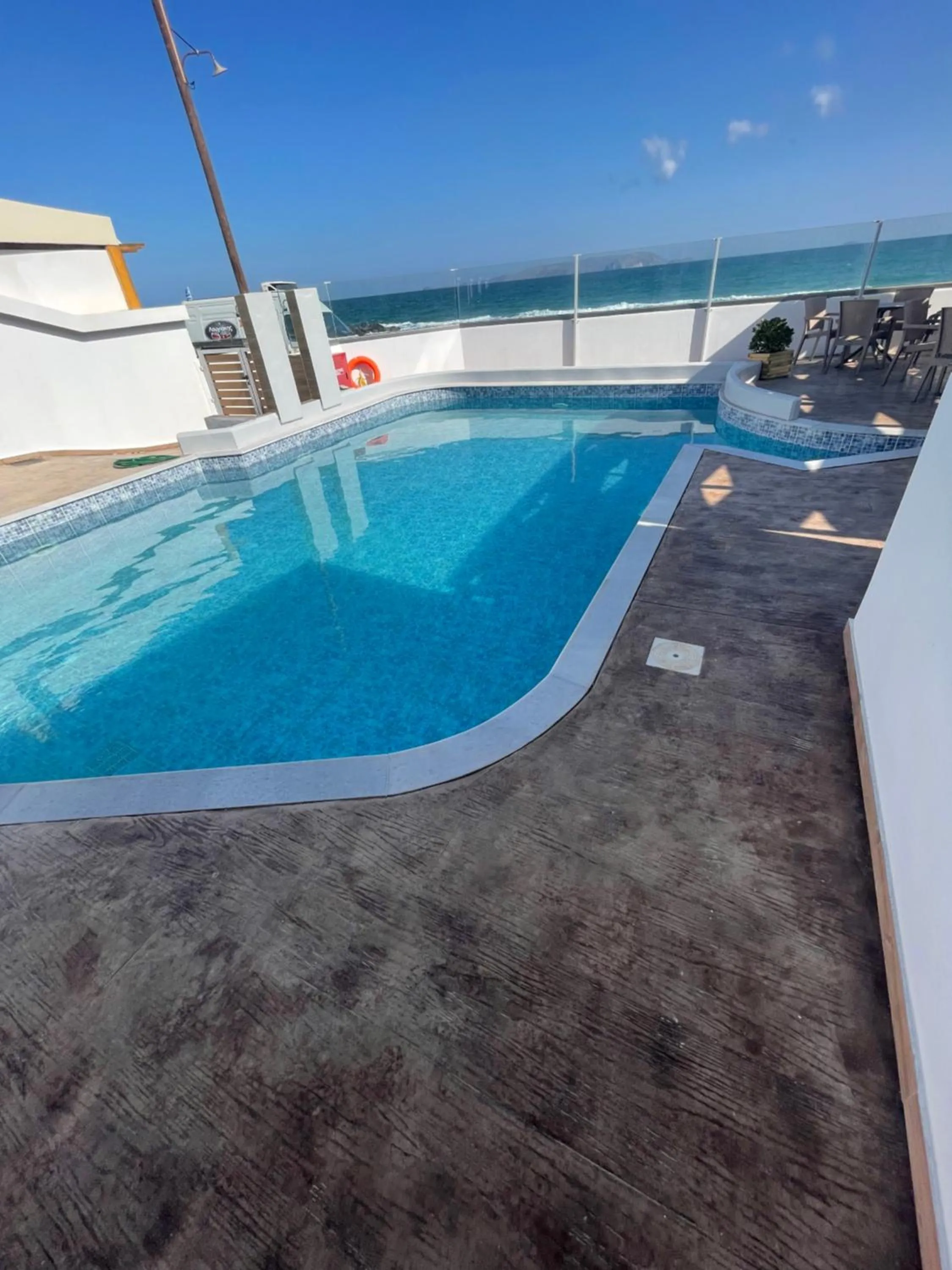 Swimming pool in Coralli Beach Hotel