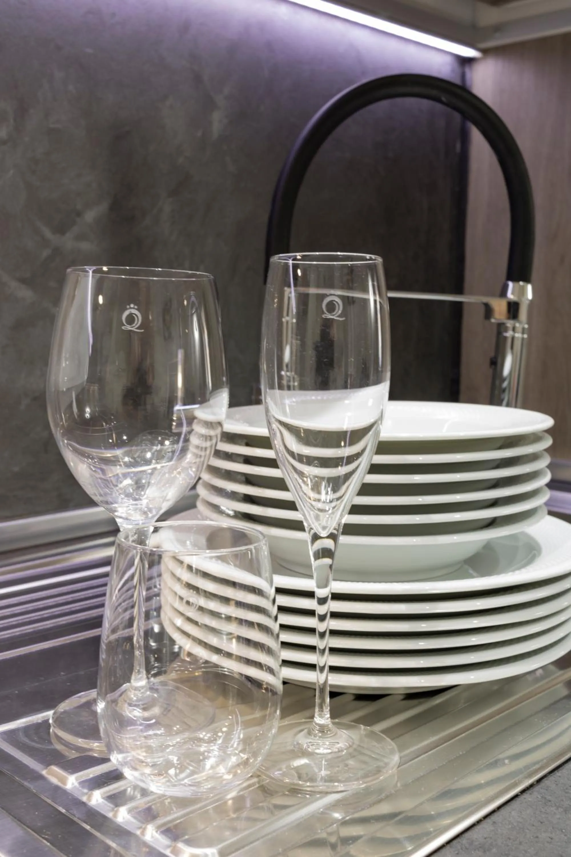 Food and drinks in The Queen Luxury Apartments - Villa Liberty