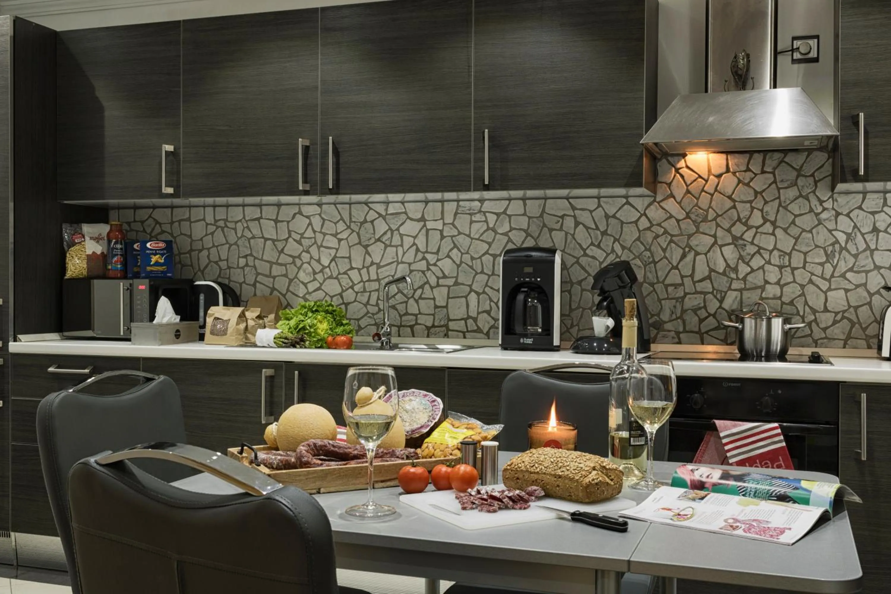 Dining area in The Queen Luxury Apartments - Villa Liberty