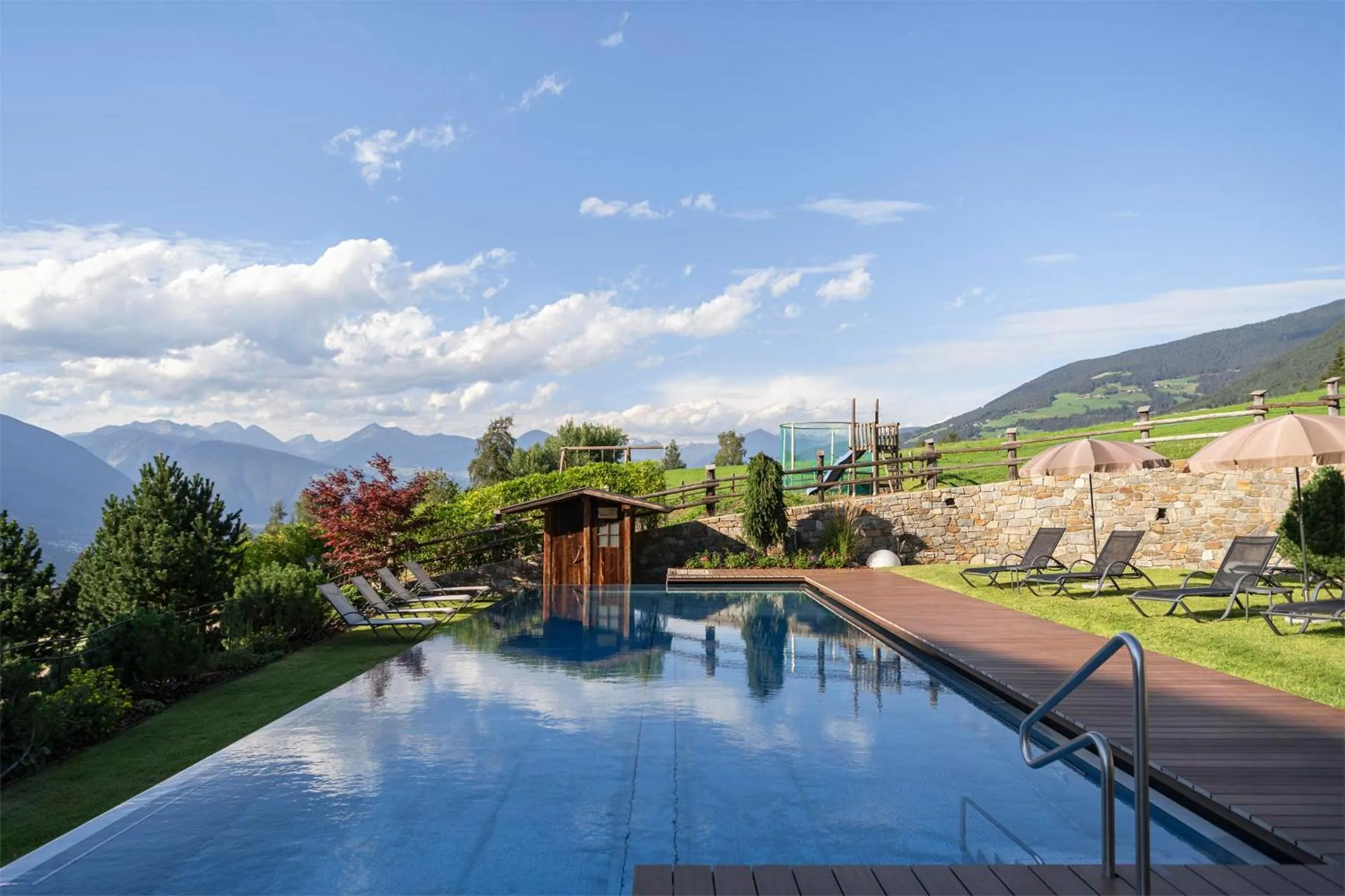 Swimming pool in Hotel Fischer
