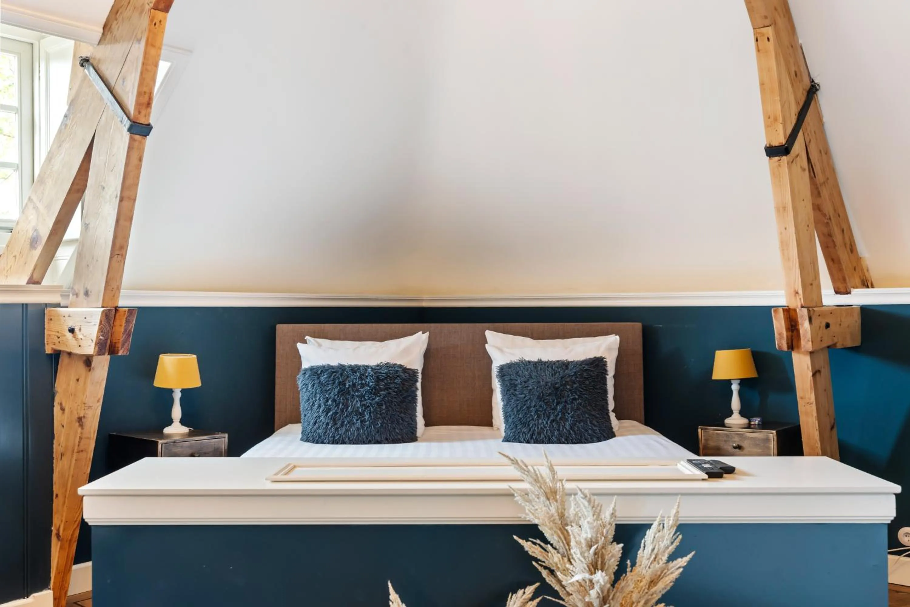 Bed in Boetiekhotel Ons Oude Raadhuis