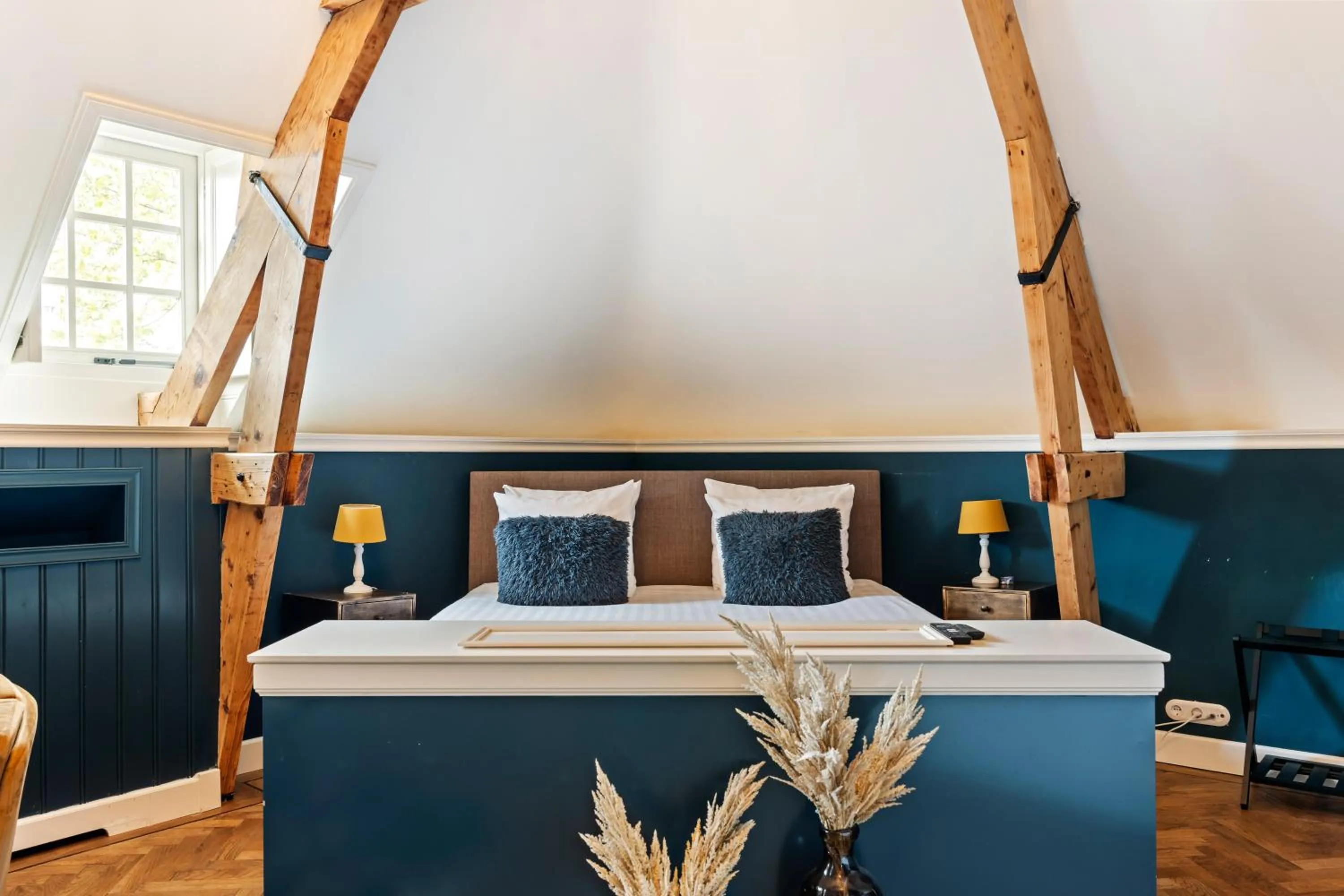 Bed in Boetiekhotel Ons Oude Raadhuis