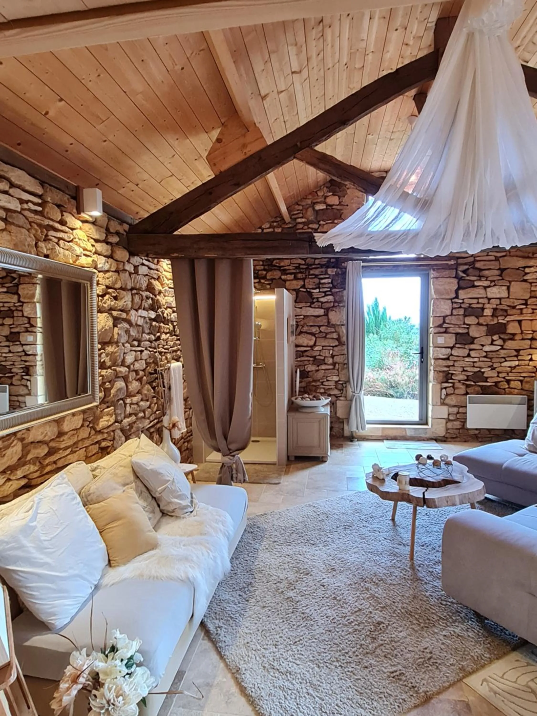 Massage in Le Clos de la Tour