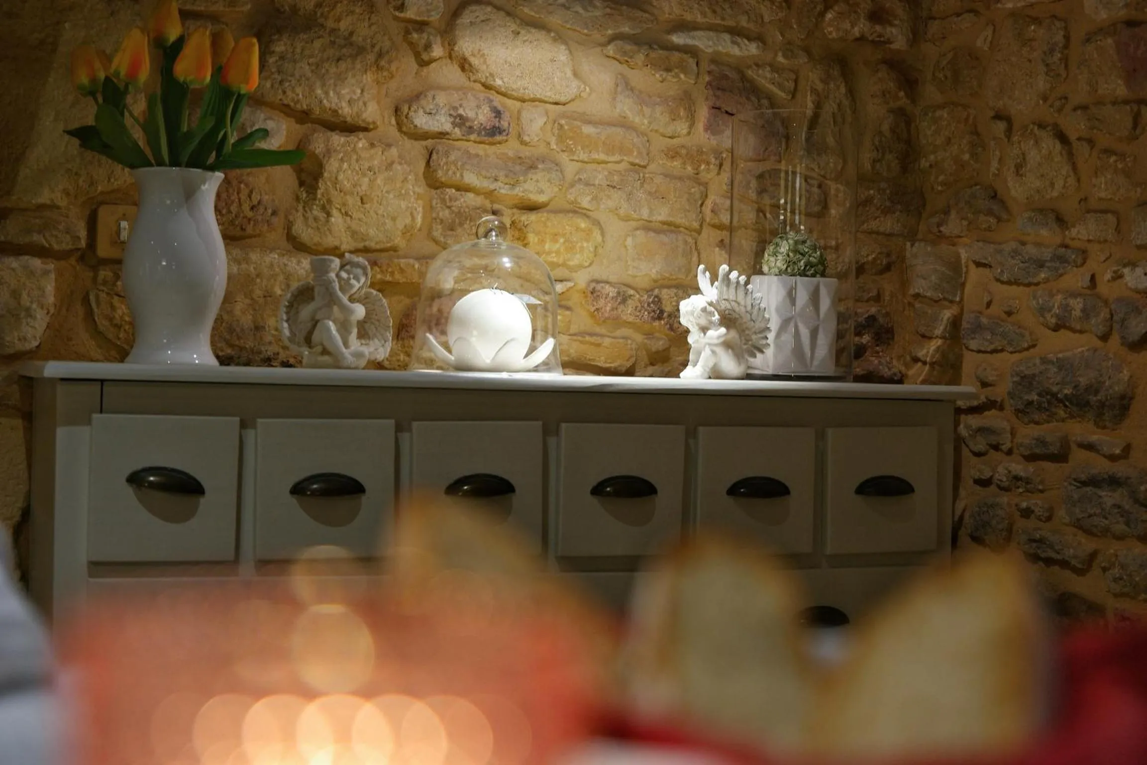 Restaurant/places to eat in Le Clos de la Tour