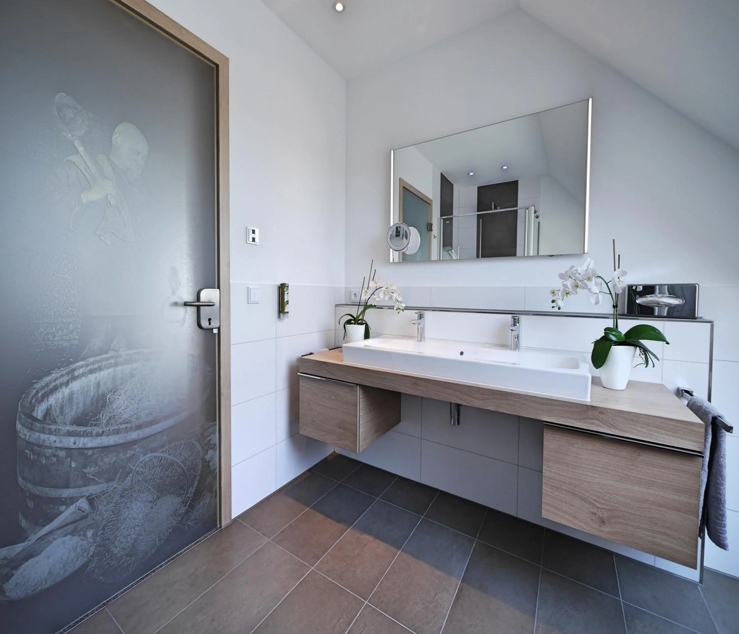 Bathroom in Kohlers Hotel Engel