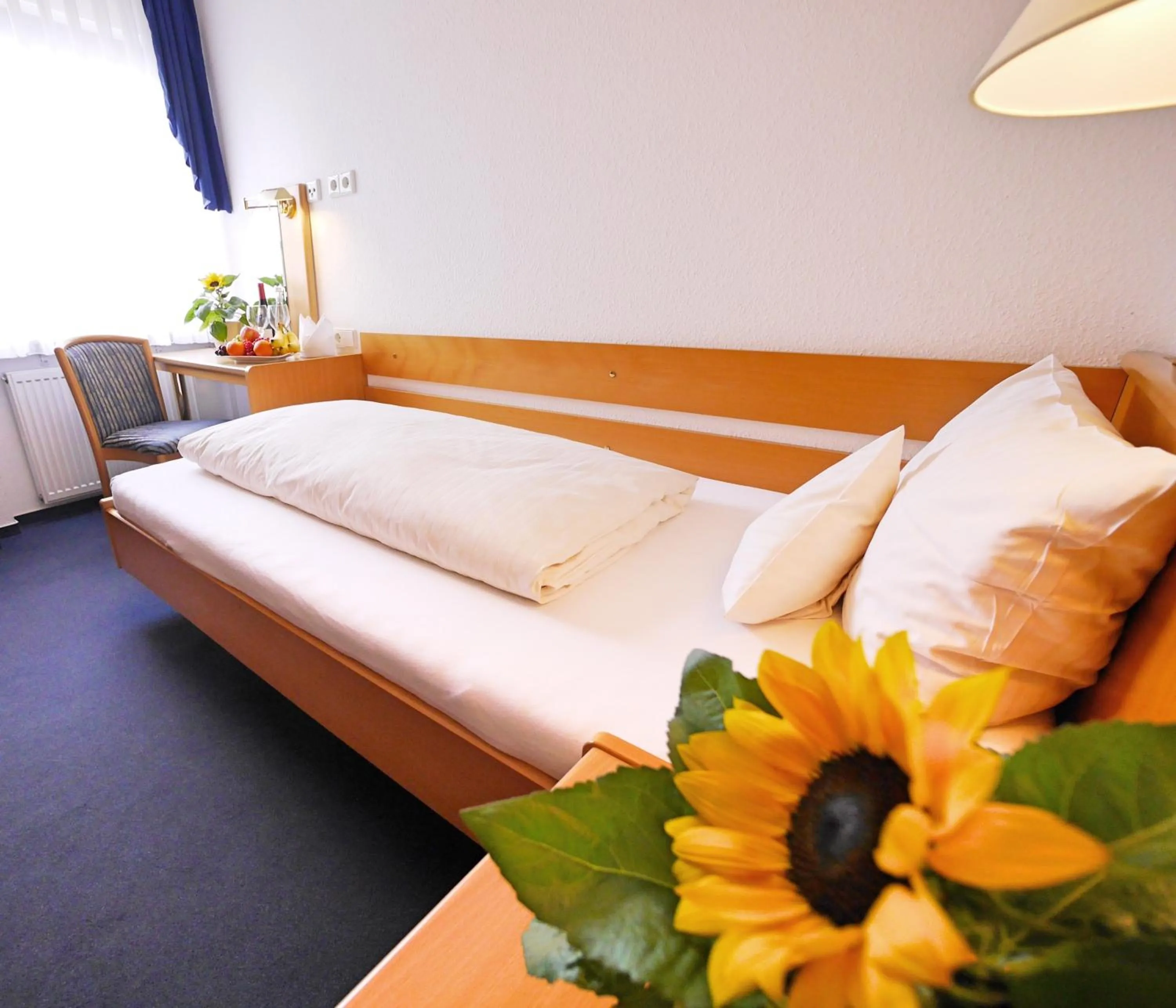 Bed in Kohlers Hotel Engel