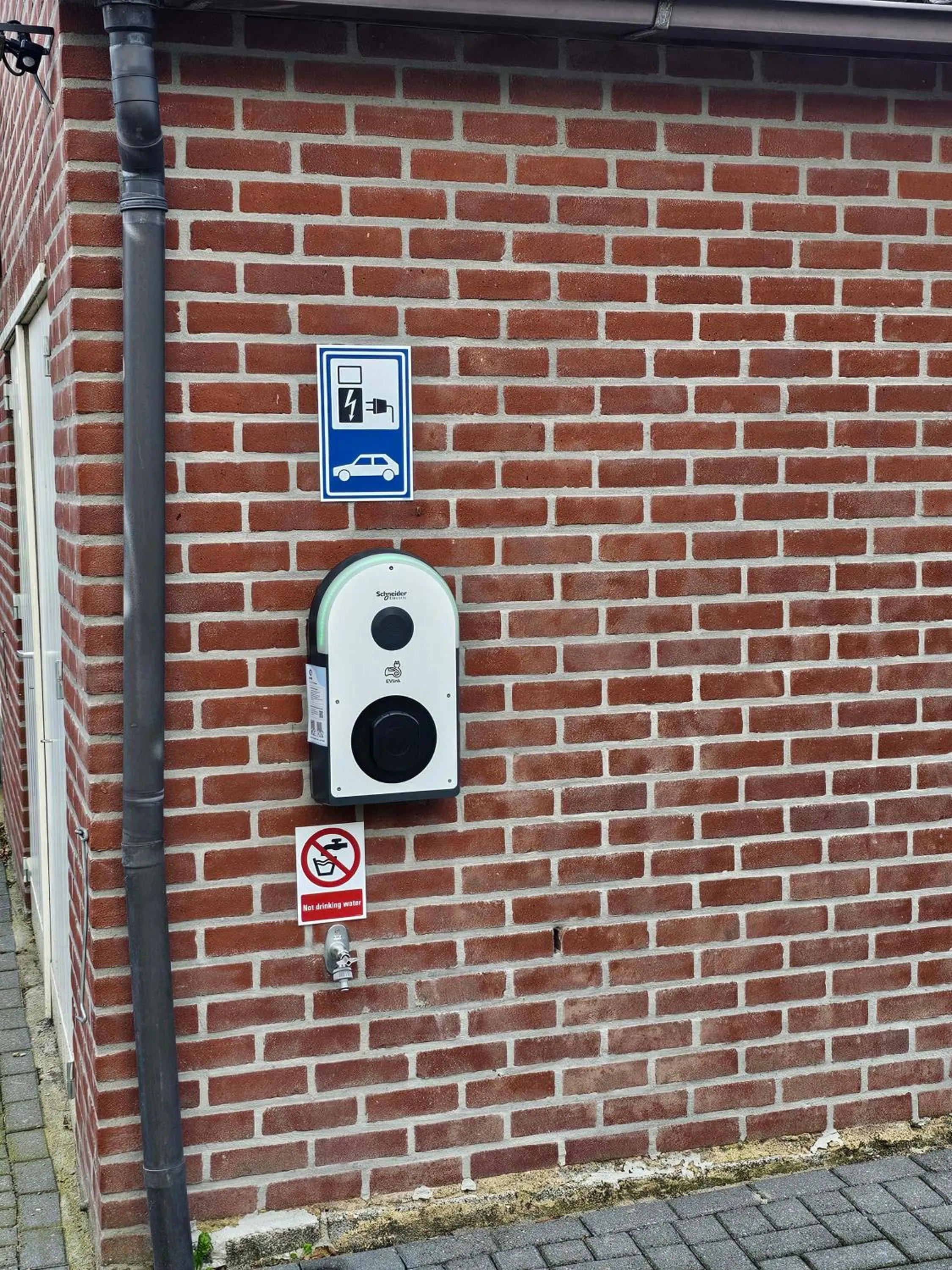 Parking in Vida Verde