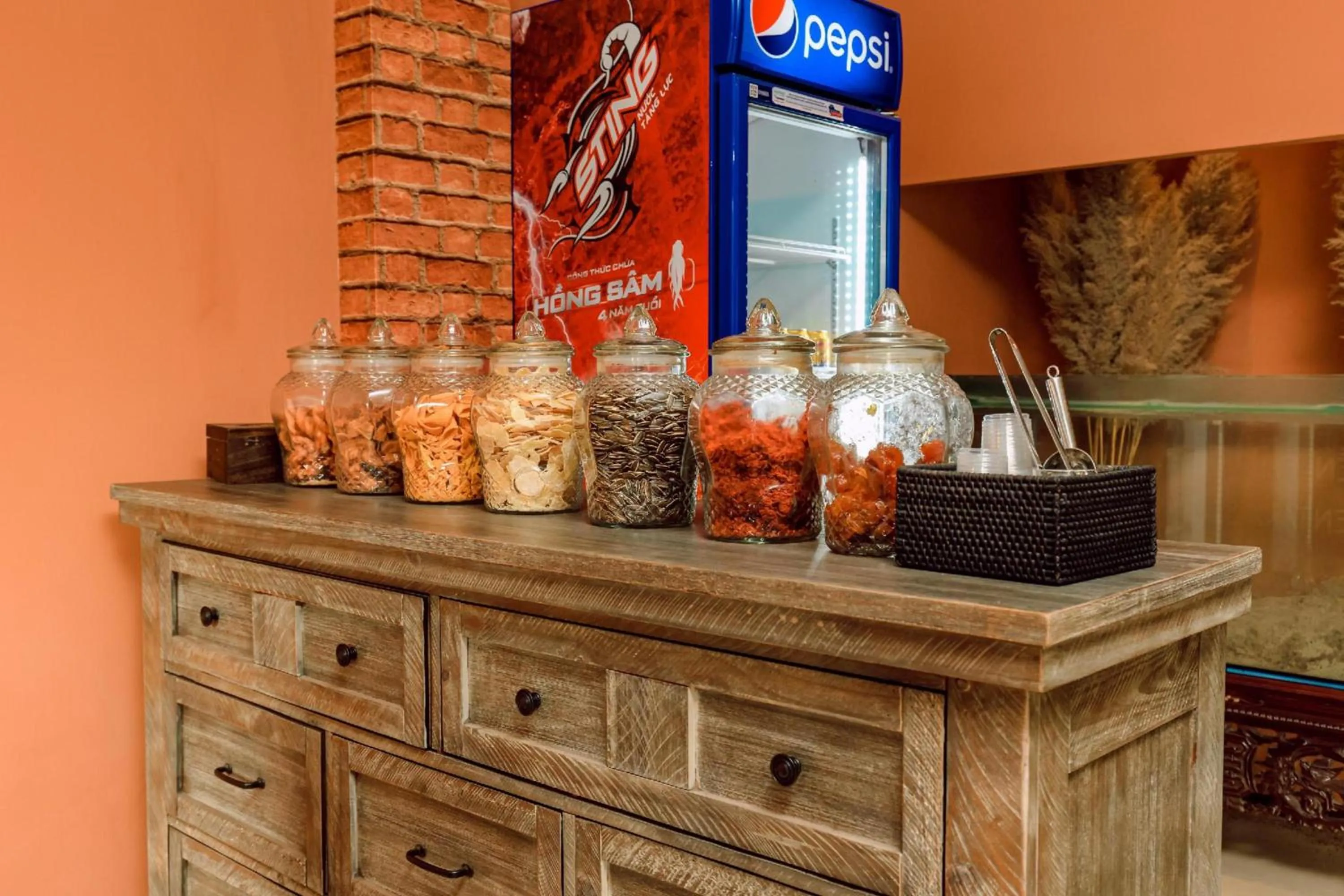 Lobby or reception in Super OYO Capital O 1173 Le Grand Hanoi Hotel - The Ruby