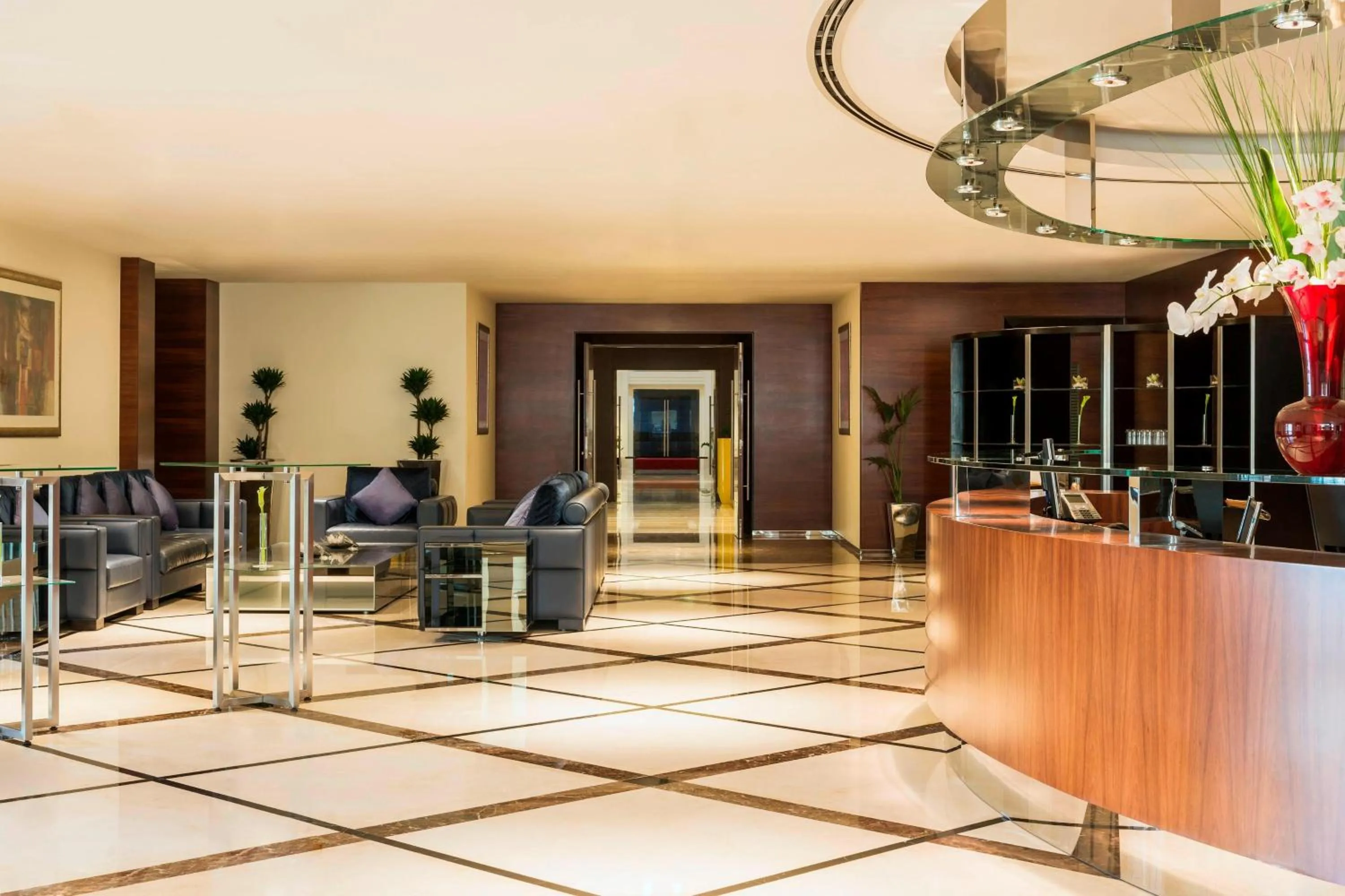 Lobby or reception in The Westin Dubai Mina Seyahi Beach Resort and Waterpark