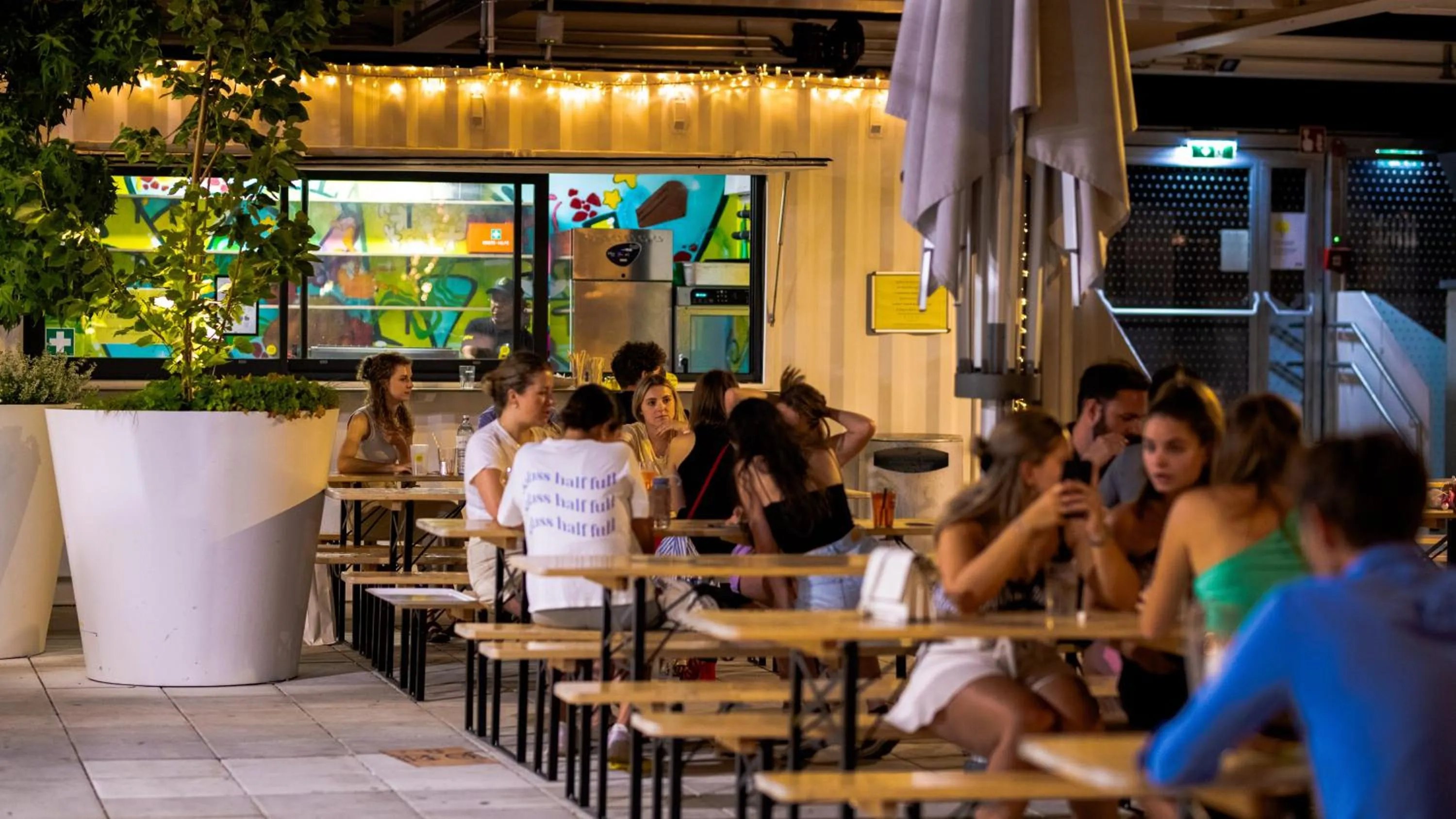 Nightclub / DJ in JO&JOE Vienna