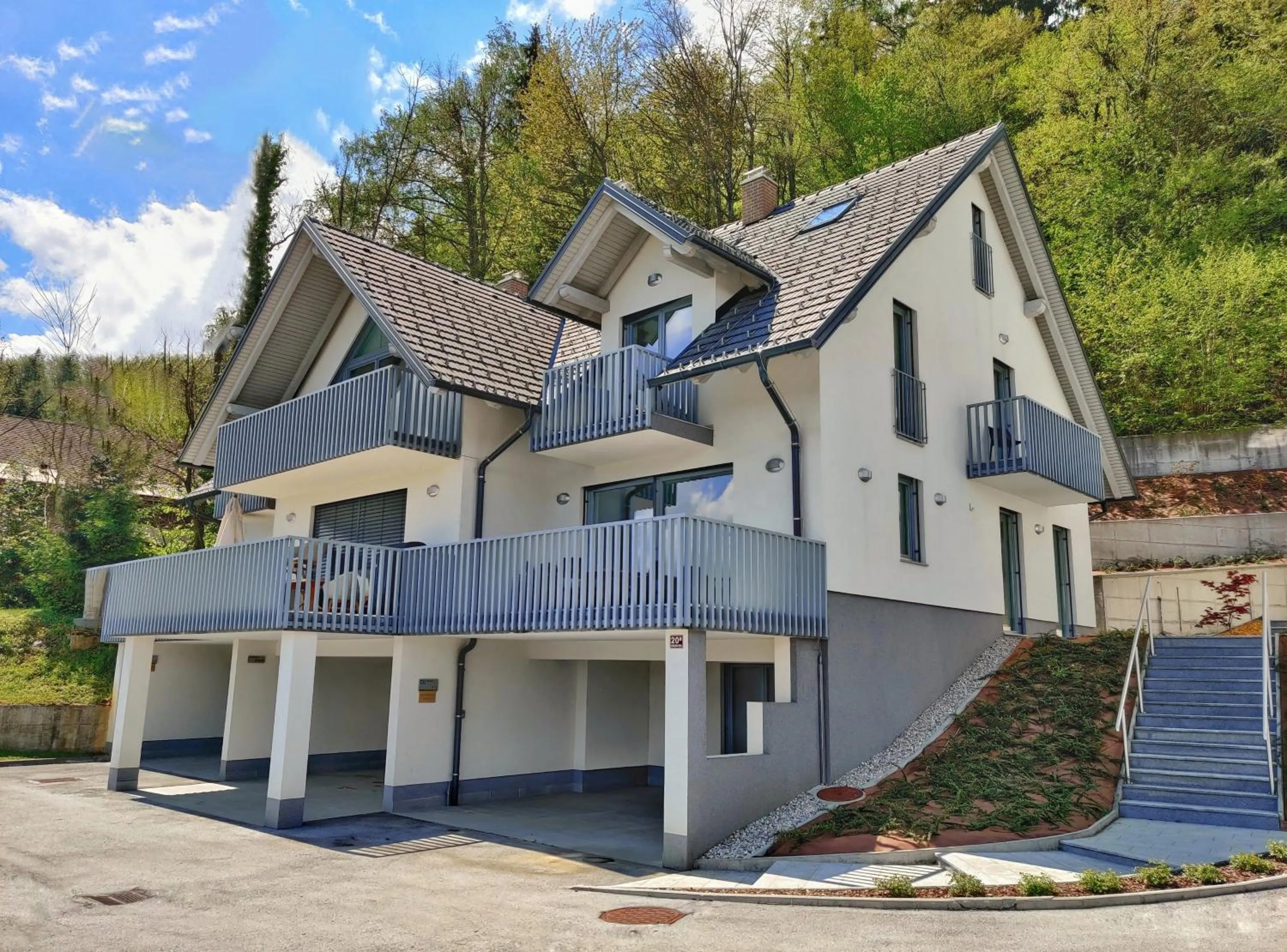 Villa Recica North